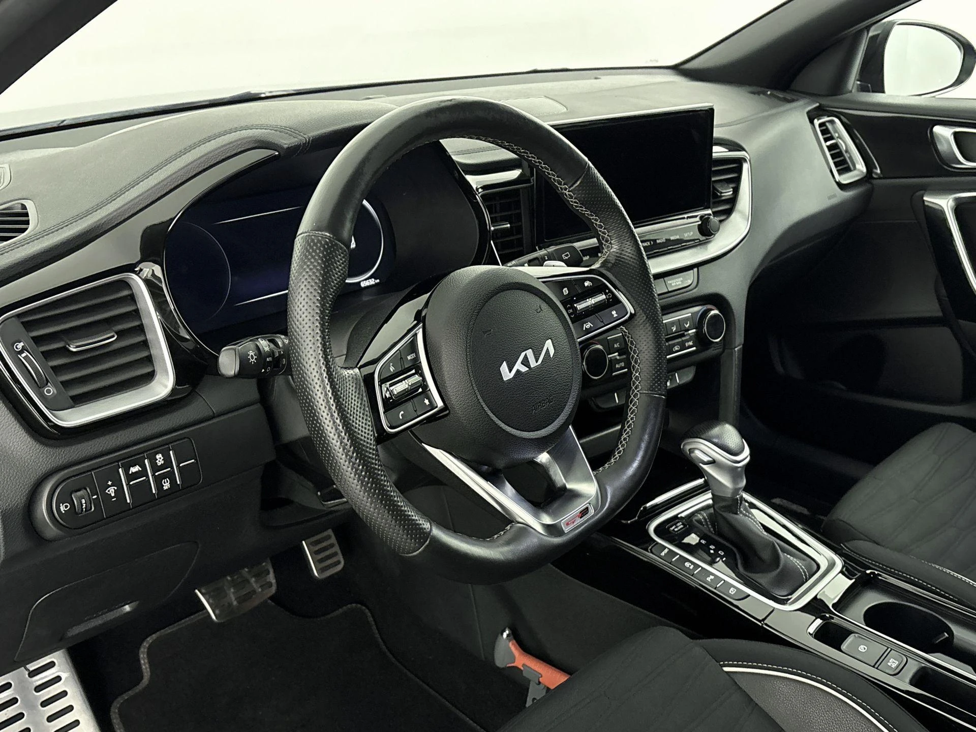 Kia-XCeed-image-16