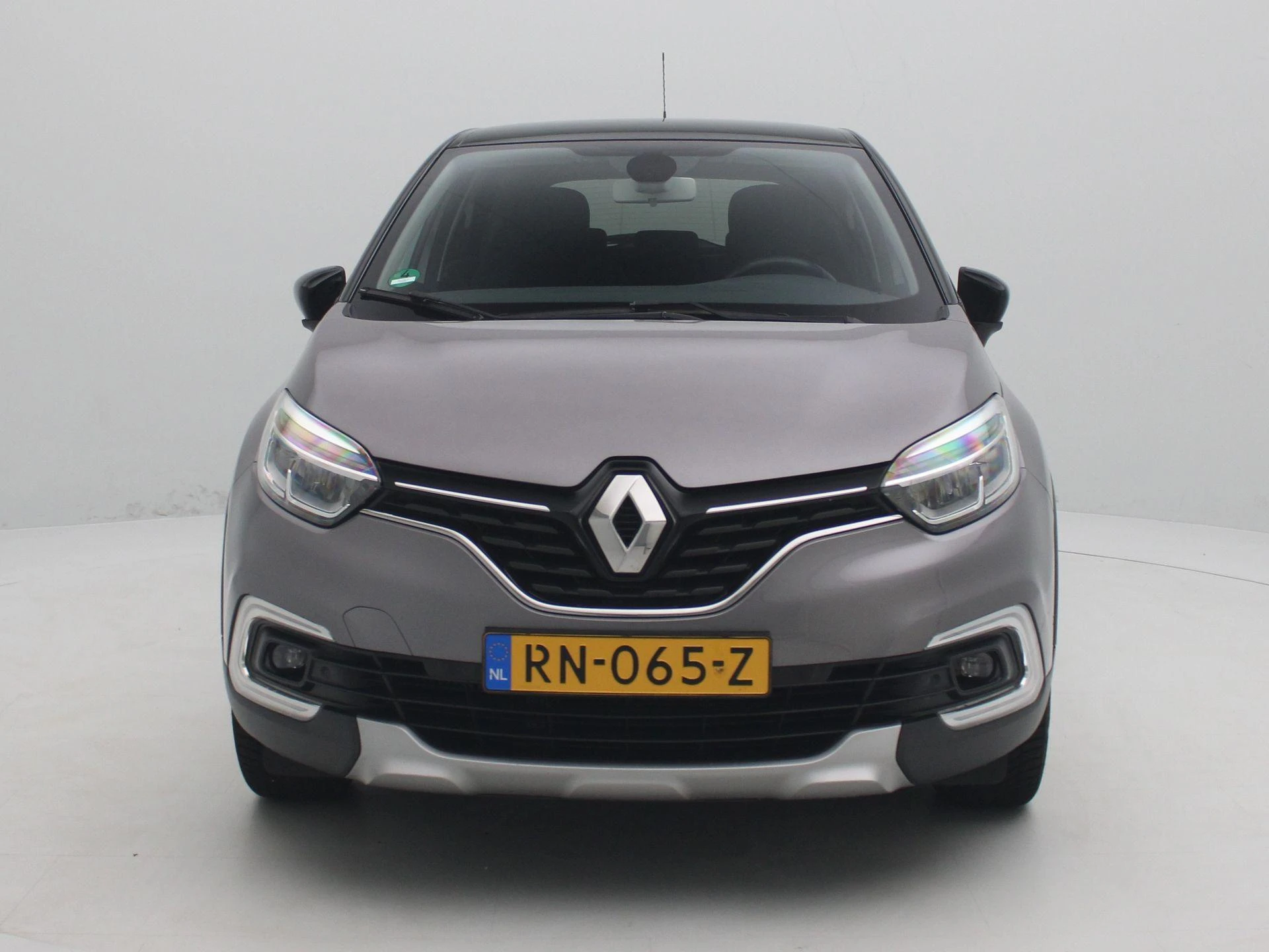 Renault-Captur-image-2