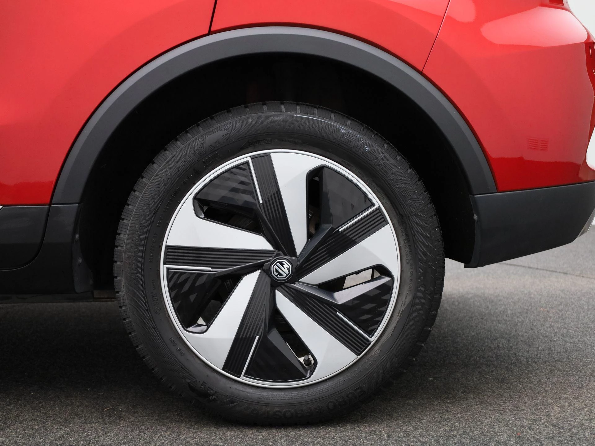 MG-ZS EV-image-13