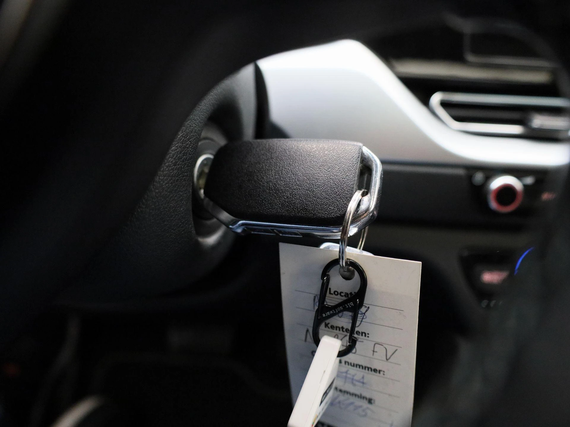 Kia-Niro-image-17