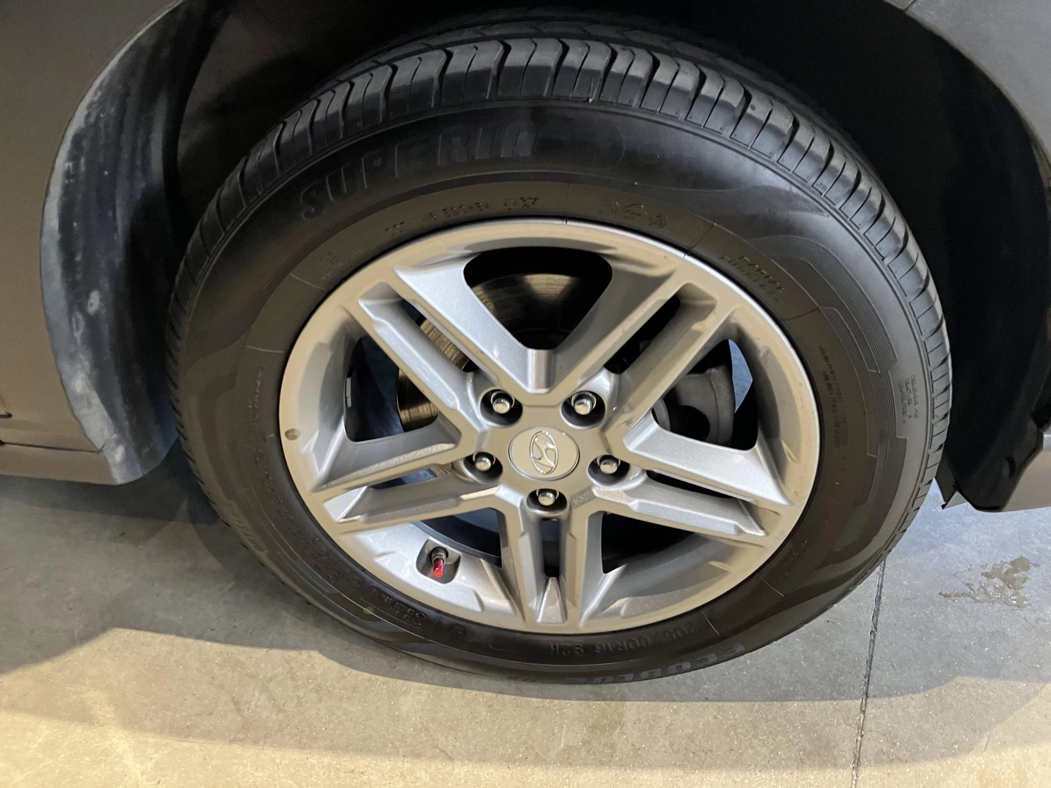 Hyundai-Kona-image-14