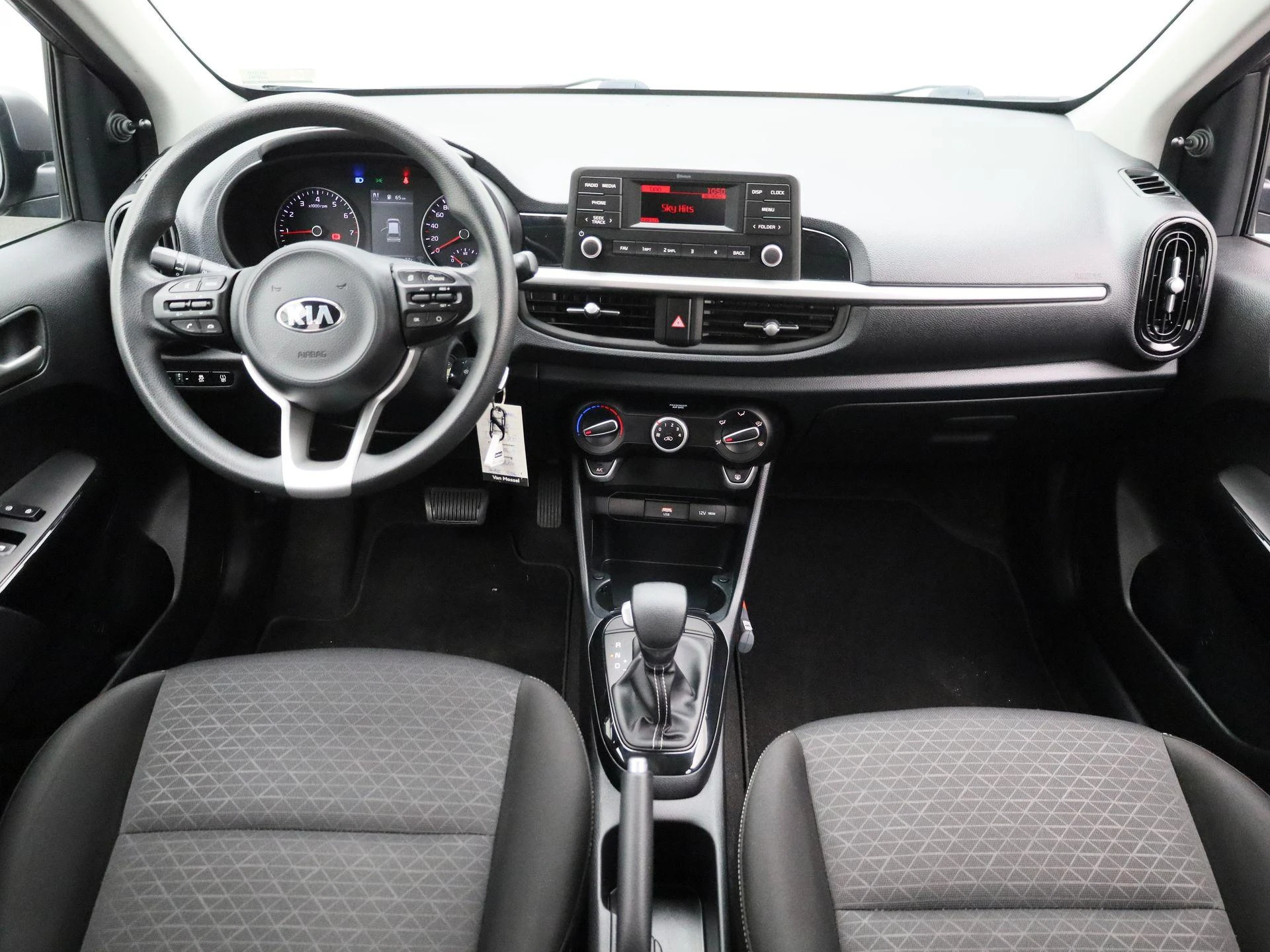 Kia-Picanto-image-8