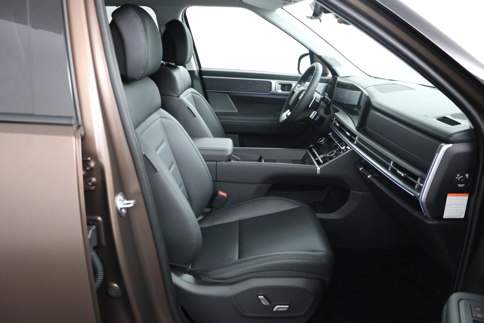 Hyundai-Santa Fe-image-30