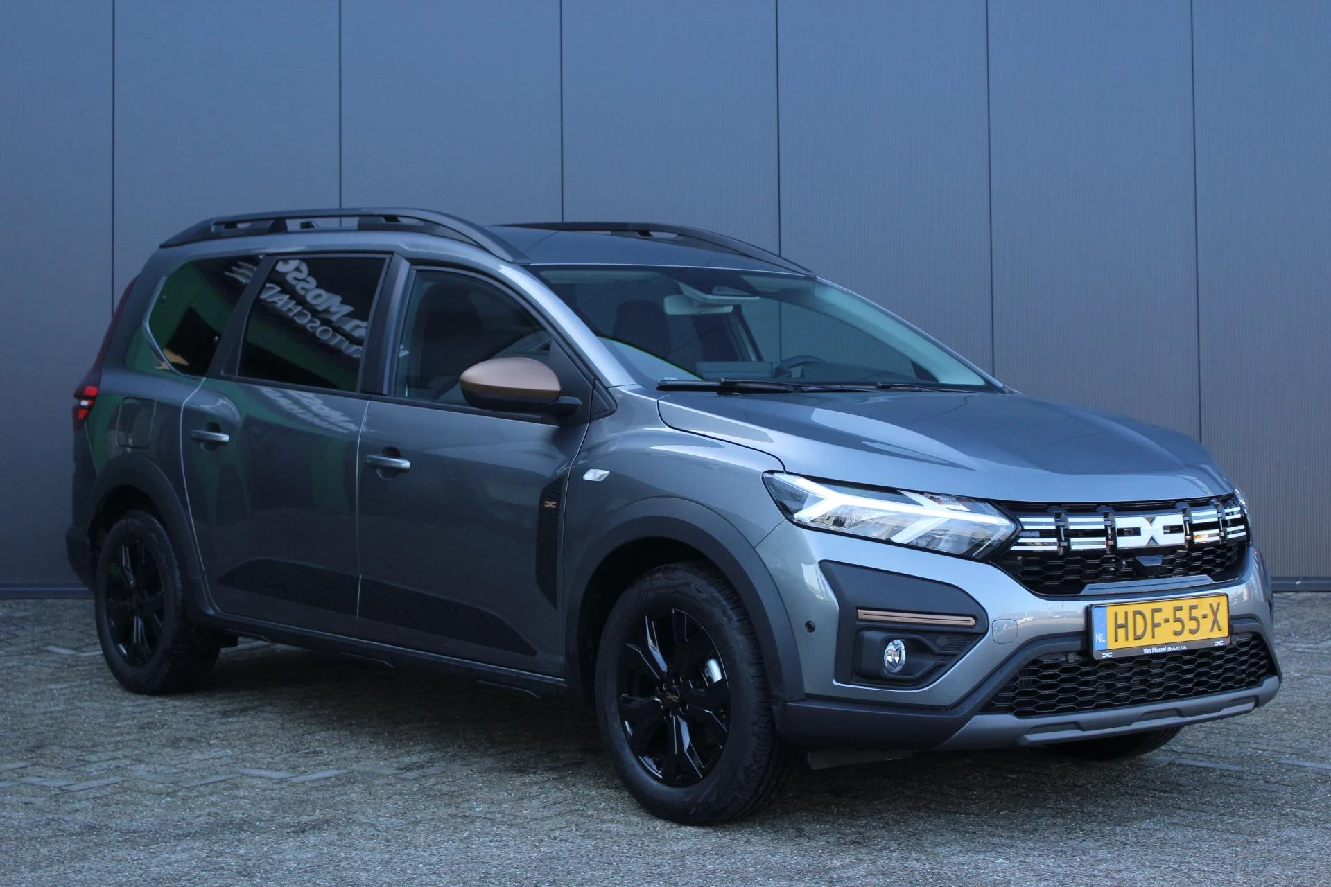 Dacia-Jogger-image-2