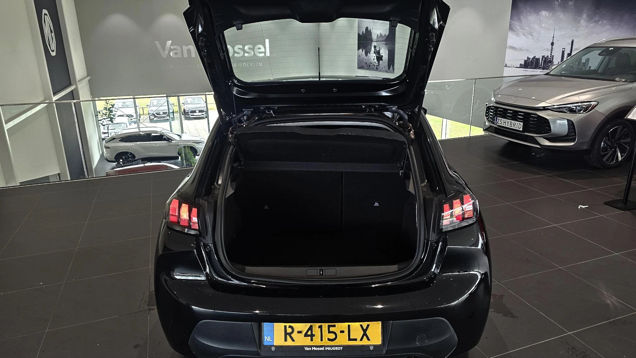 Peugeot-208-image-20
