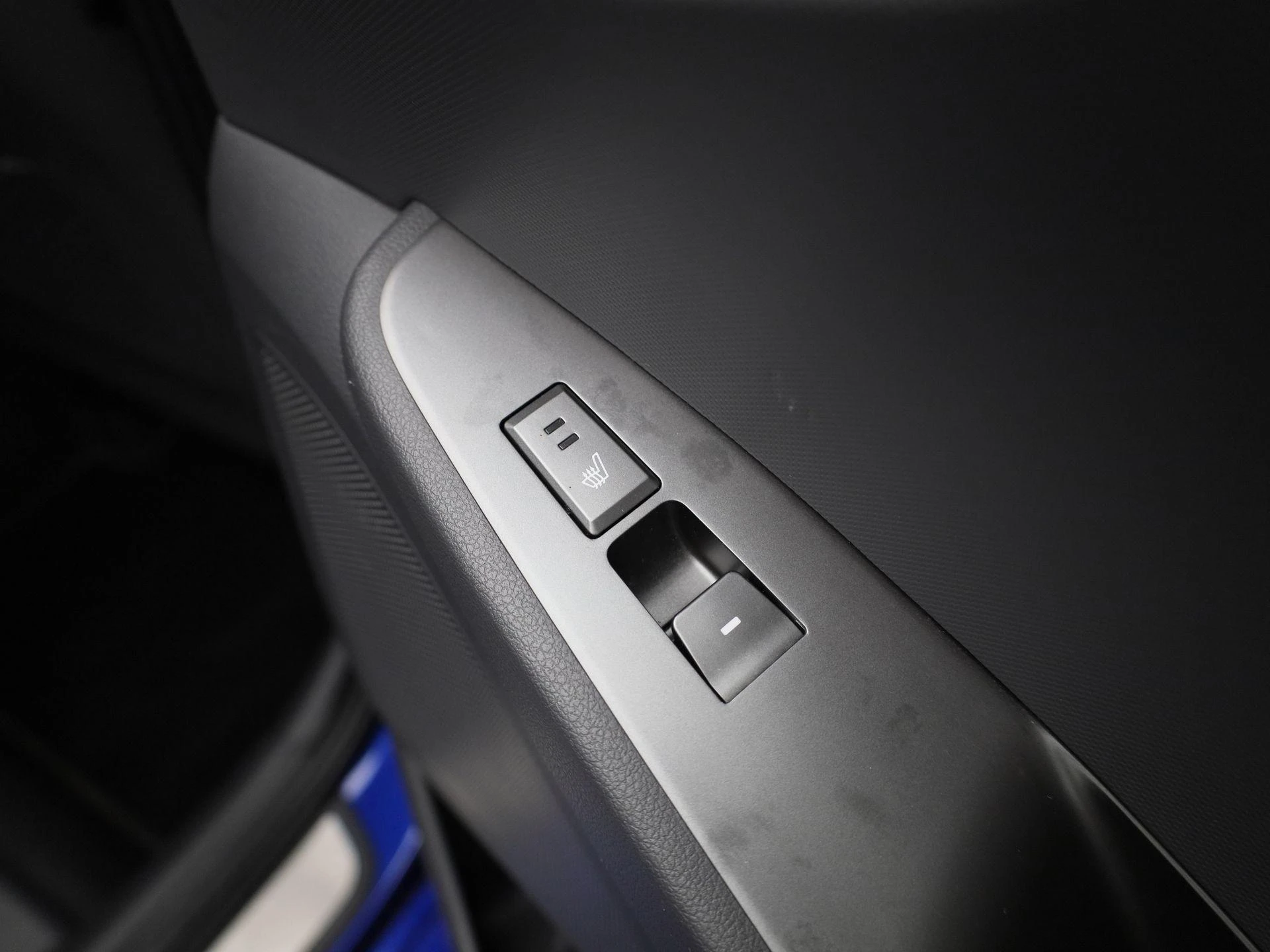 Hyundai-IONIQ-image-39