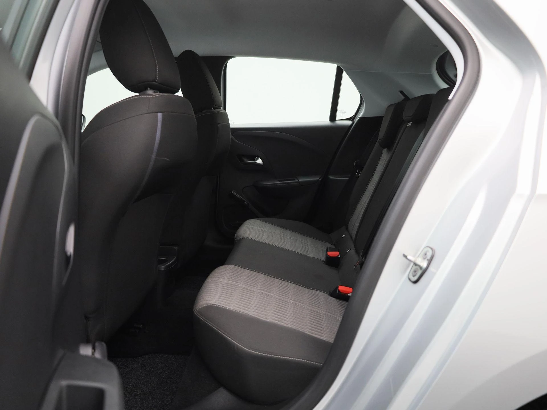 Opel-Corsa-image-11
