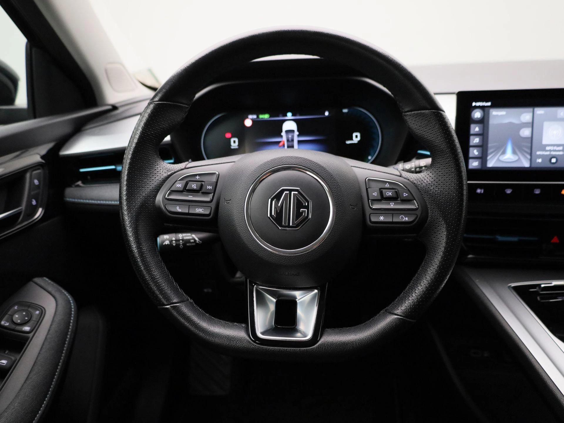 MG MG5 Electric Luxury Long Range 61 kWh