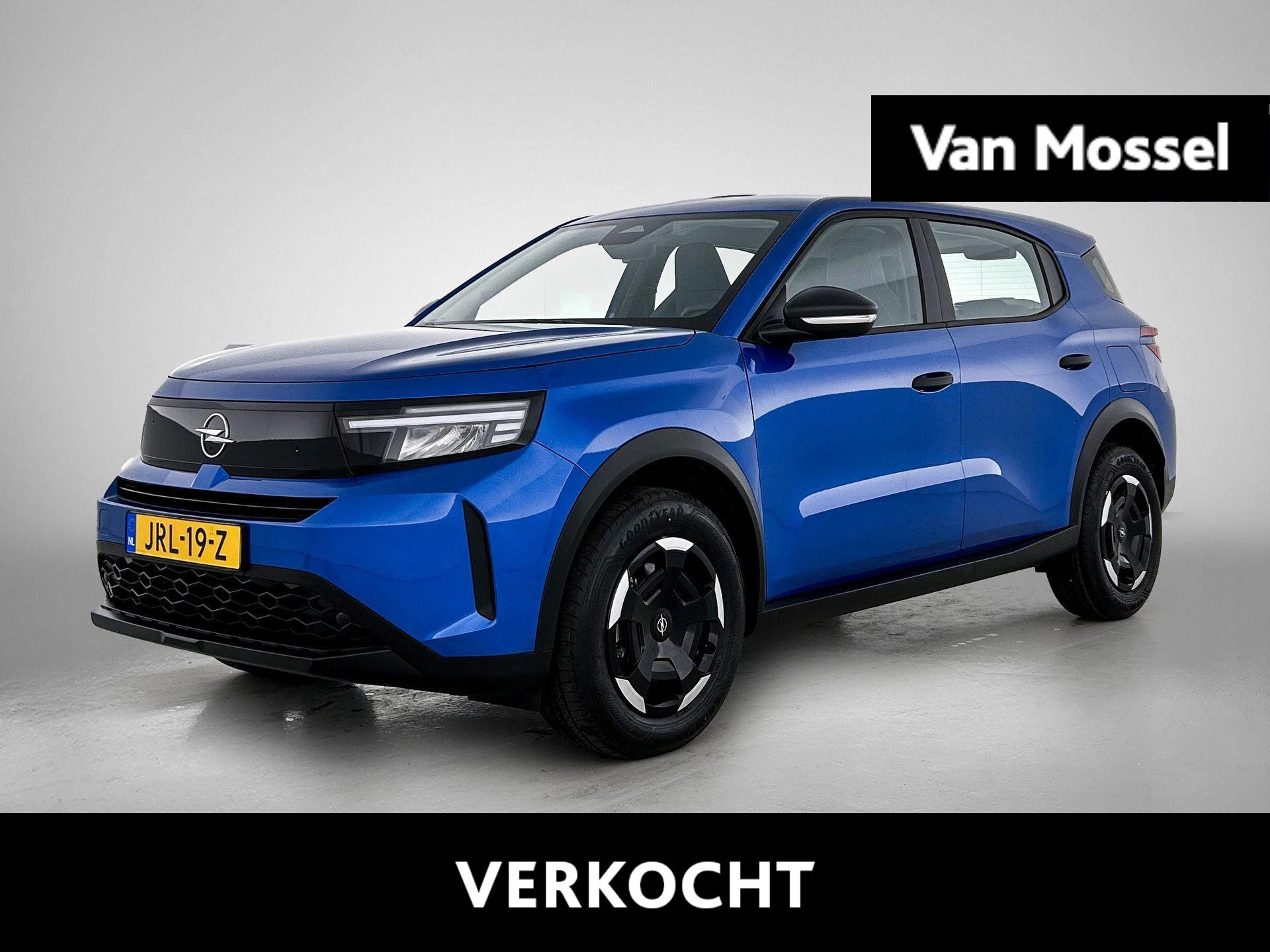 Opel-Frontera-image-0