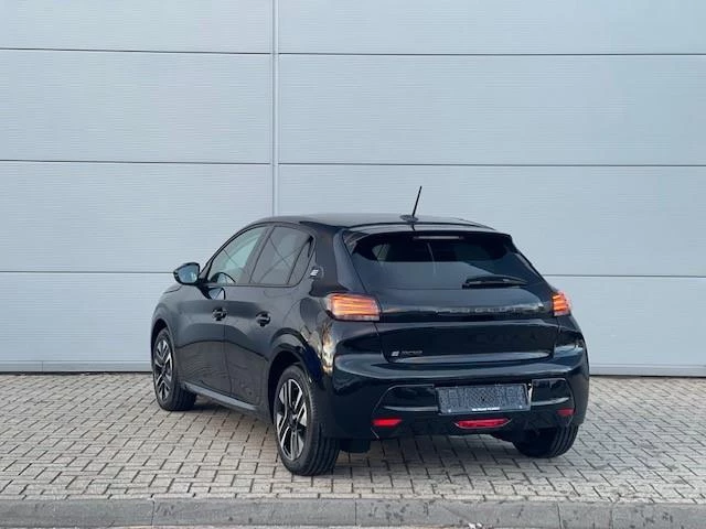 Peugeot 208 1.2 PureTech 100 Allure