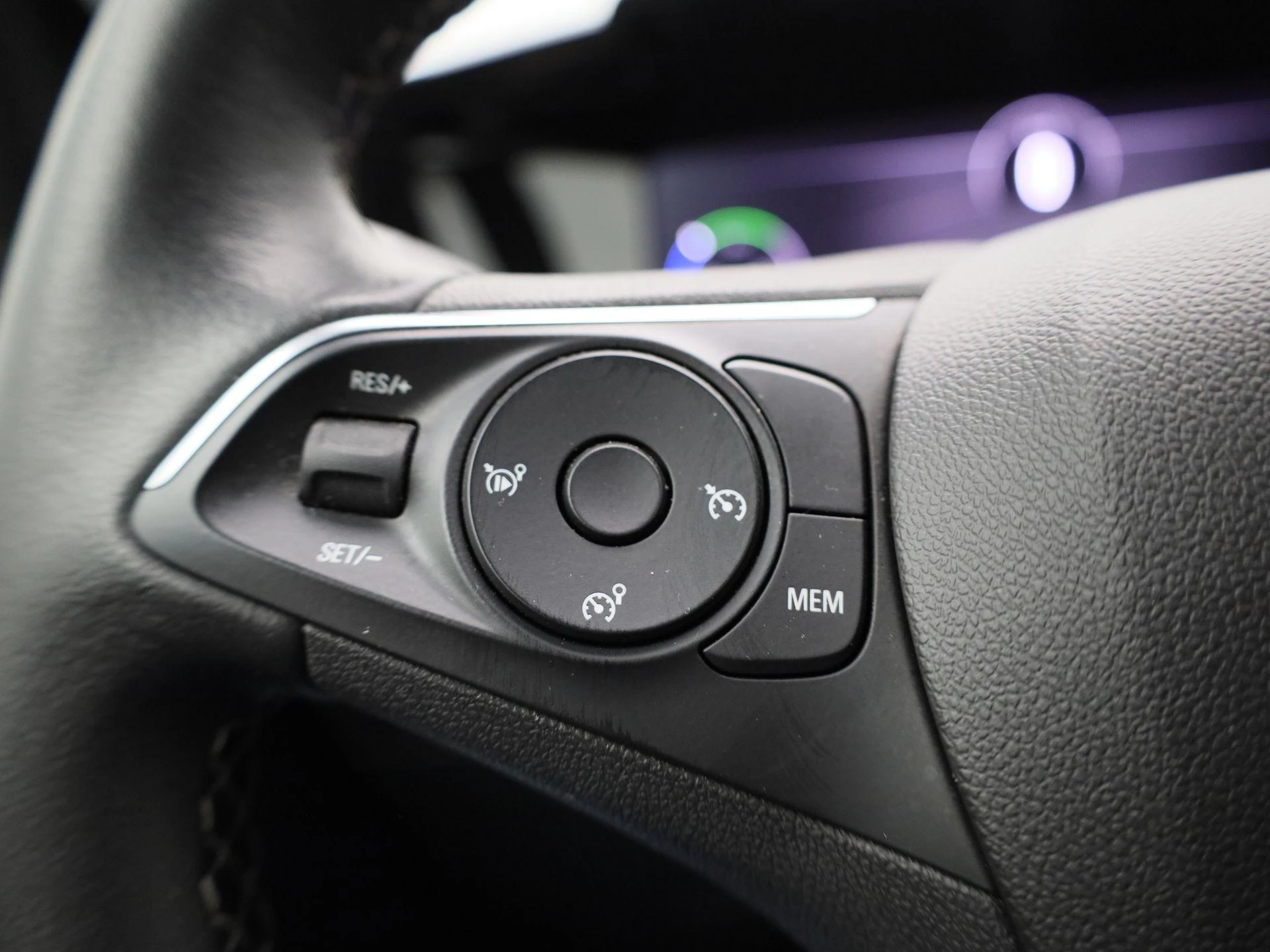 Opel-Mokka-e-image-19