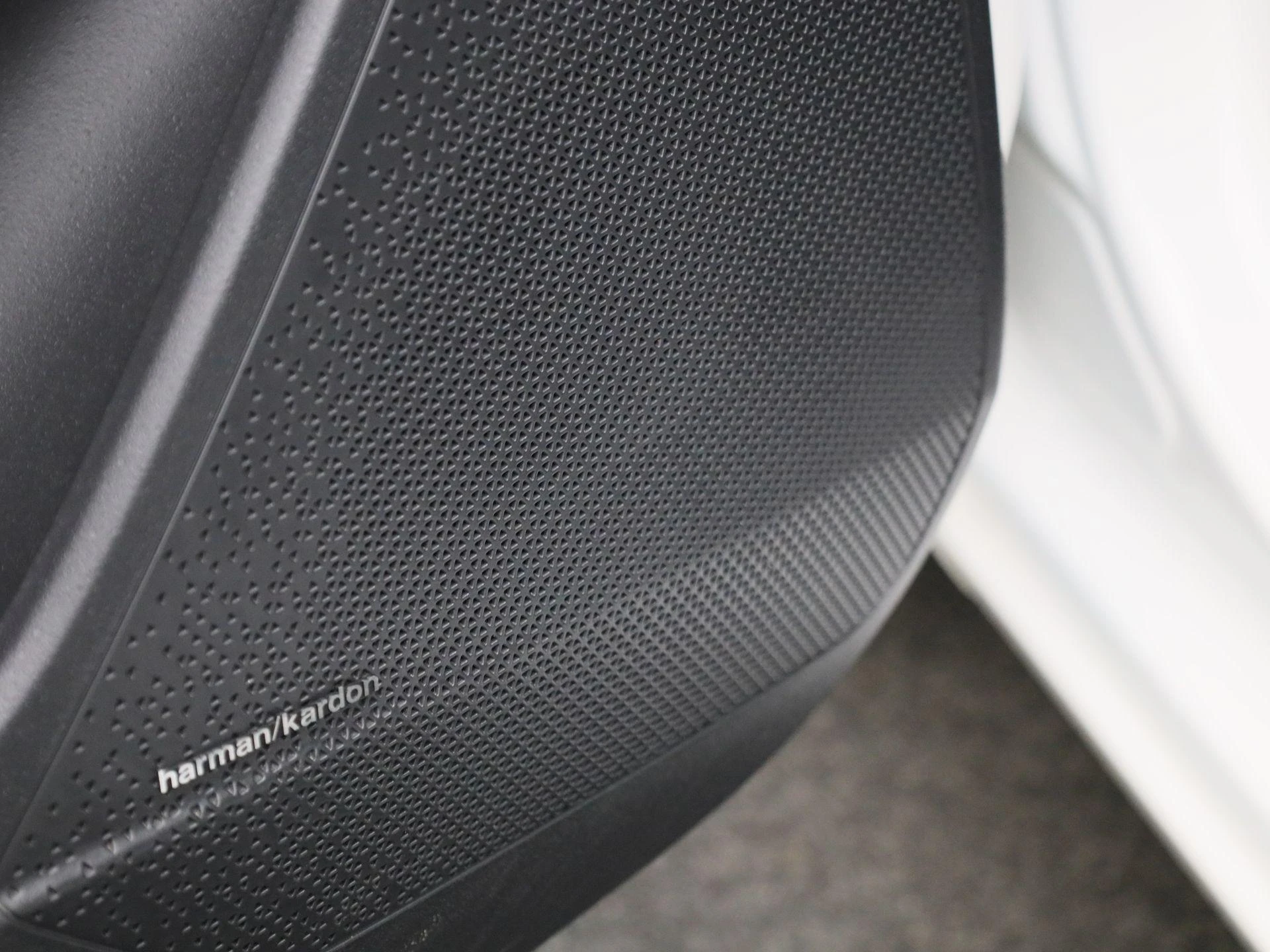 Kia-Niro-image-31