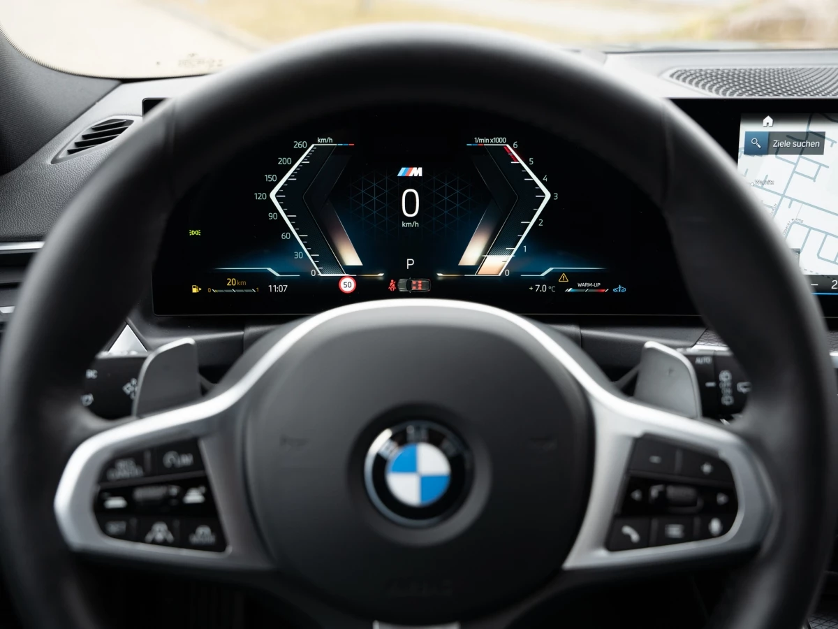 BMW-3er Reihe-image-15