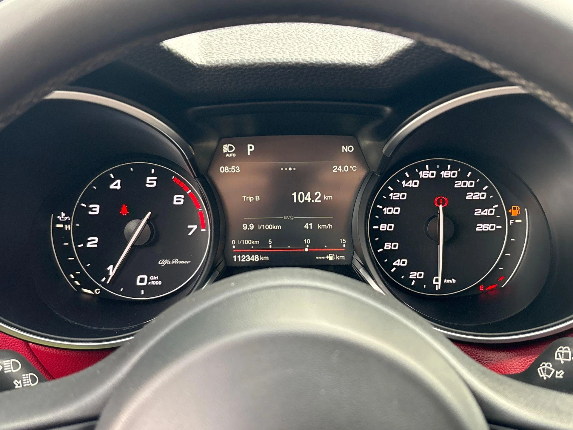 Alfa Romeo-Stelvio-image-11
