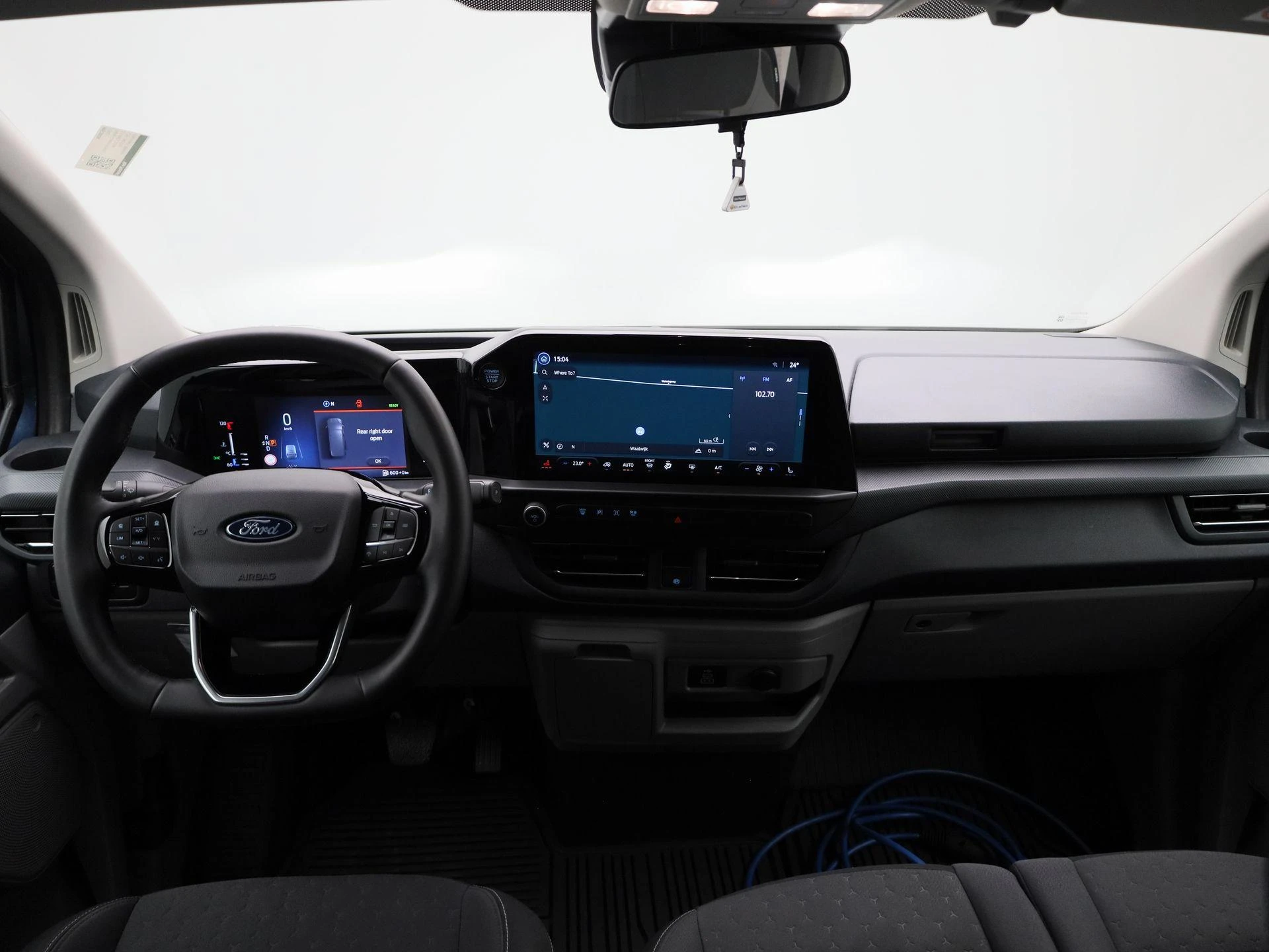 Ford-Transit Custom-image-37