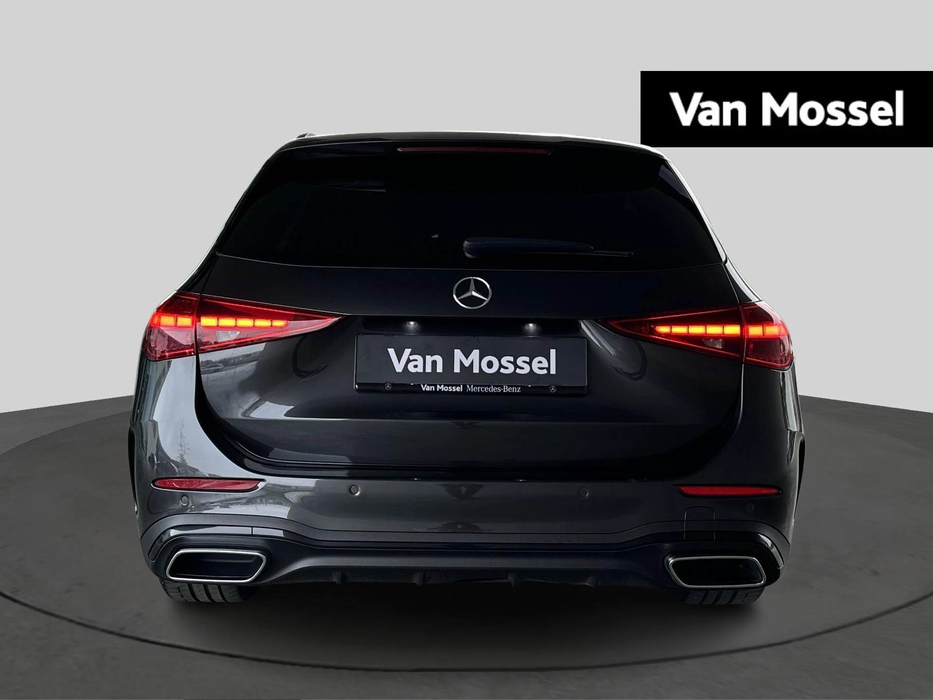 Mercedes-Benz C-Klasse 300 e AMG Line Estate + NIGHTPAKKET + TREKHAAK + CARPLAY + LED +