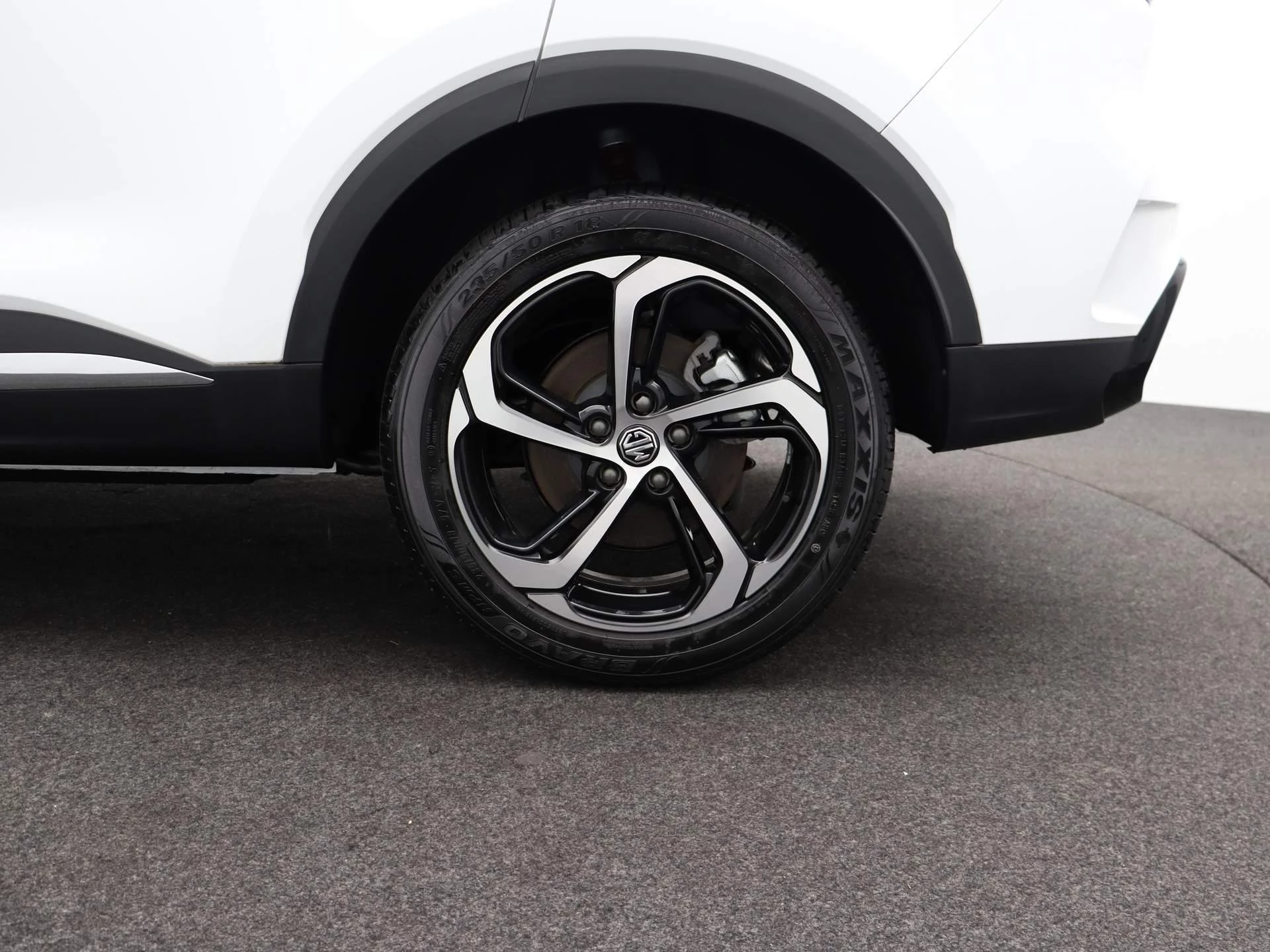 MG EHS 1.5 TGDI Luxury