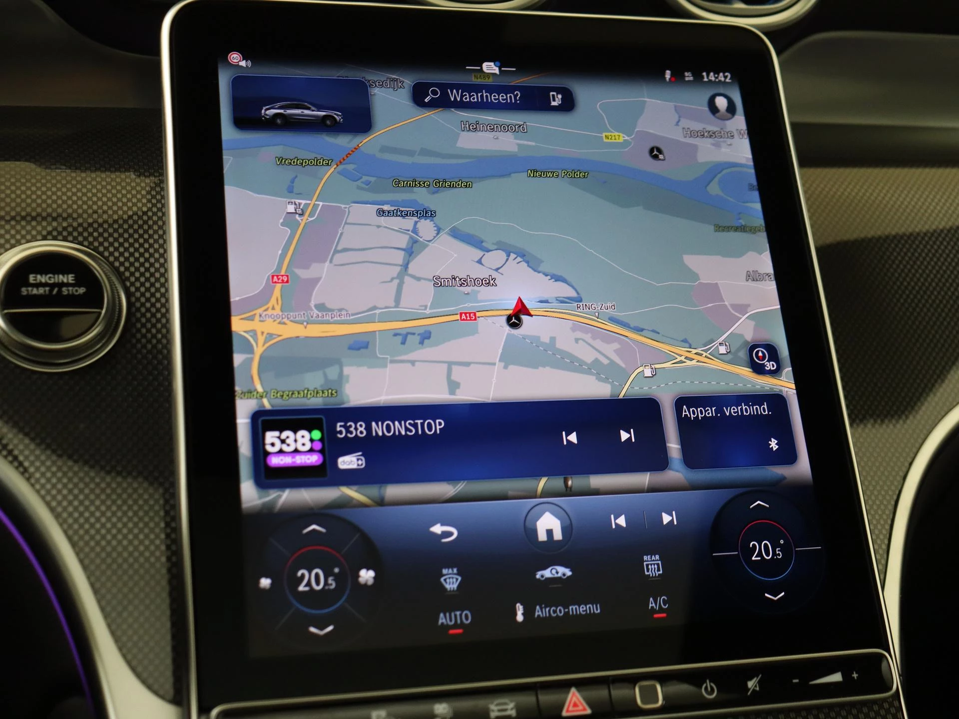 Mercedes-Benz-GLC-image-16