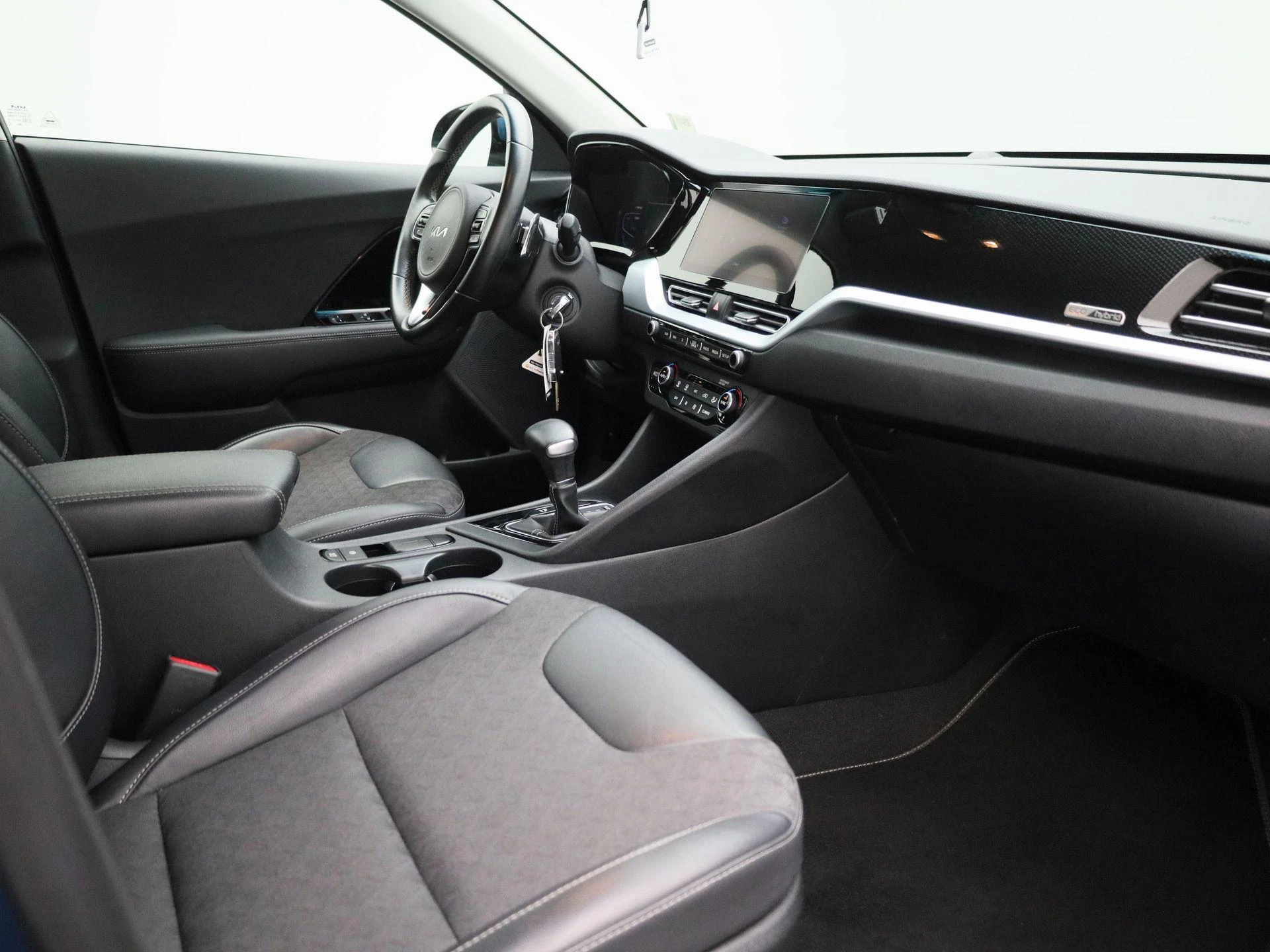 Kia-Niro-image-33