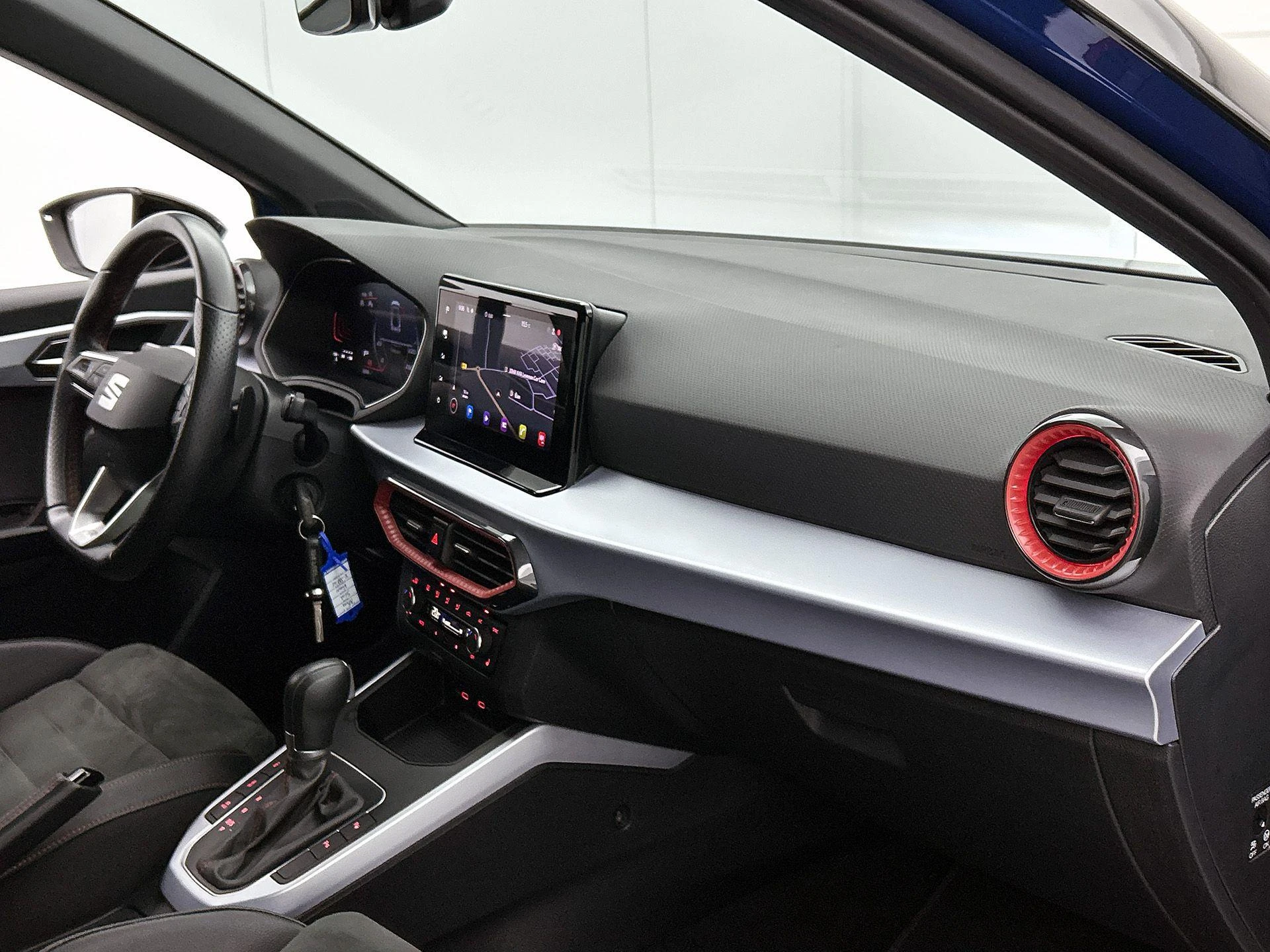 SEAT-Arona-image-21