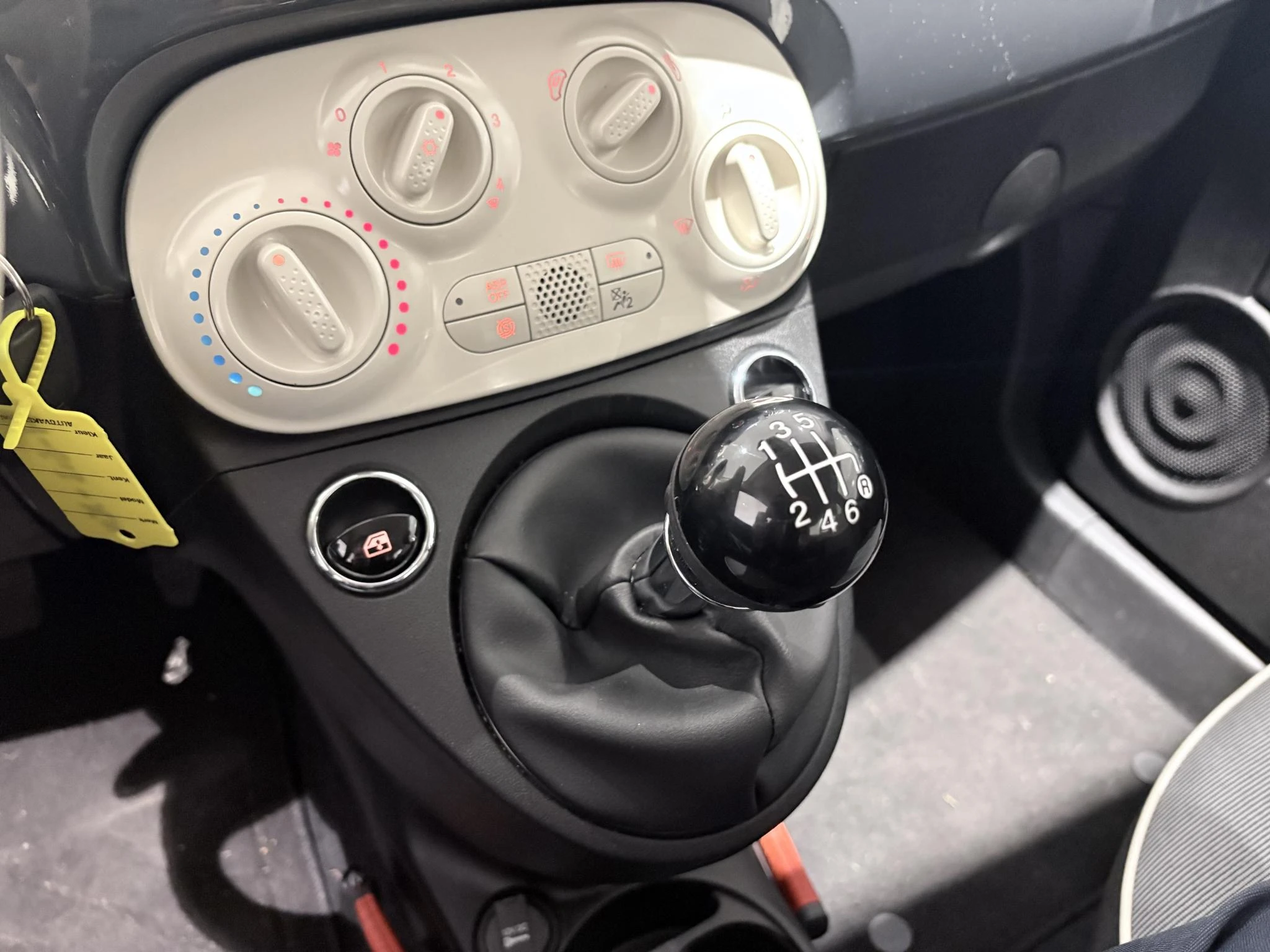 Fiat-500-image-24