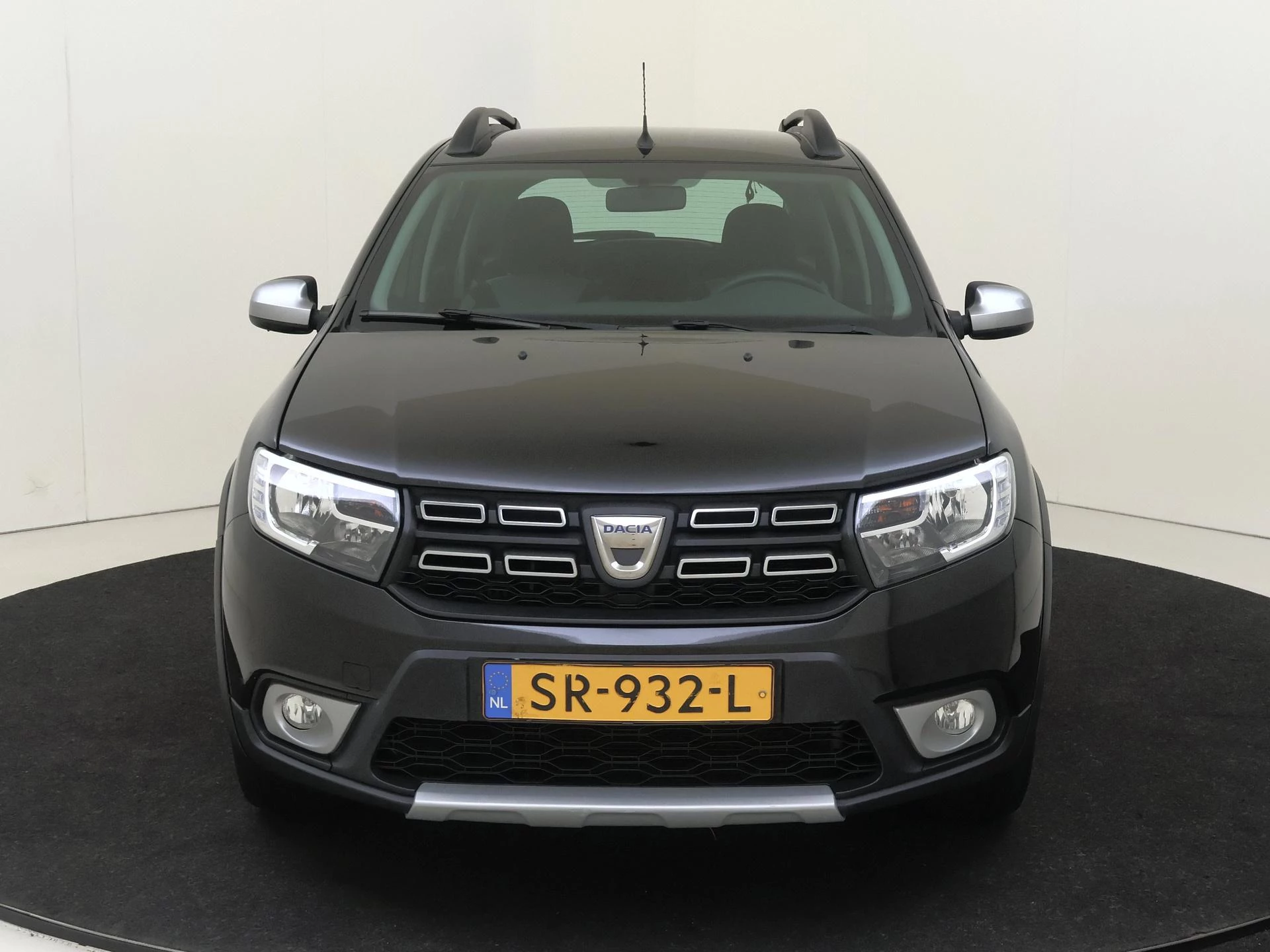 Dacia-Sandero-image-1
