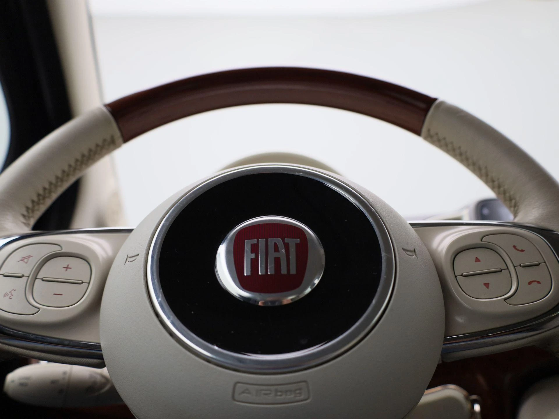 Fiat-500C-image-30