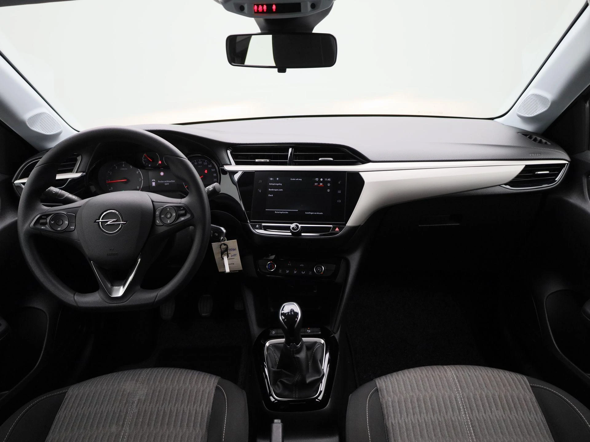 Opel-Corsa-image-33