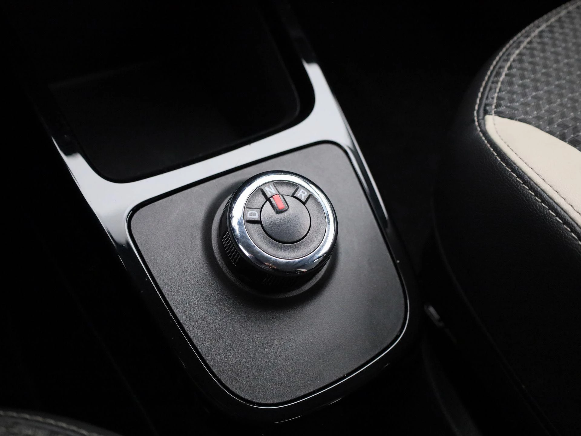 Dacia-Spring-image-15