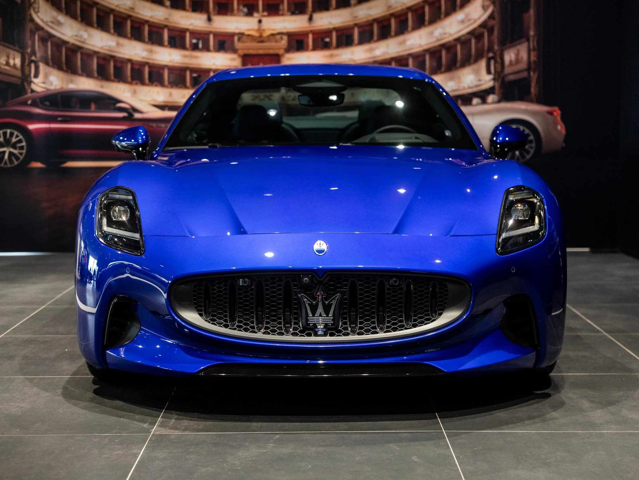 Maserati-GranTurismo-image-3