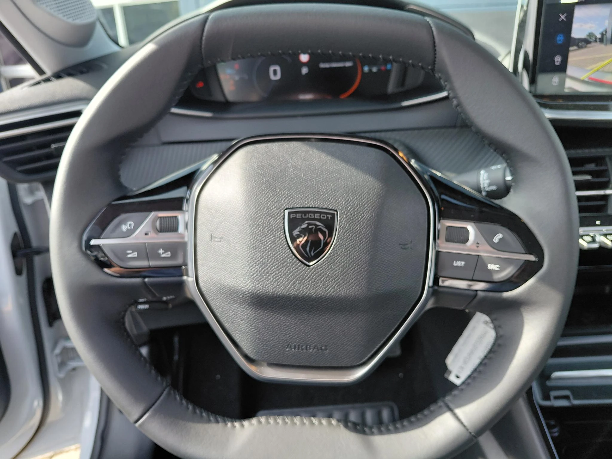 Peugeot-208-image-9