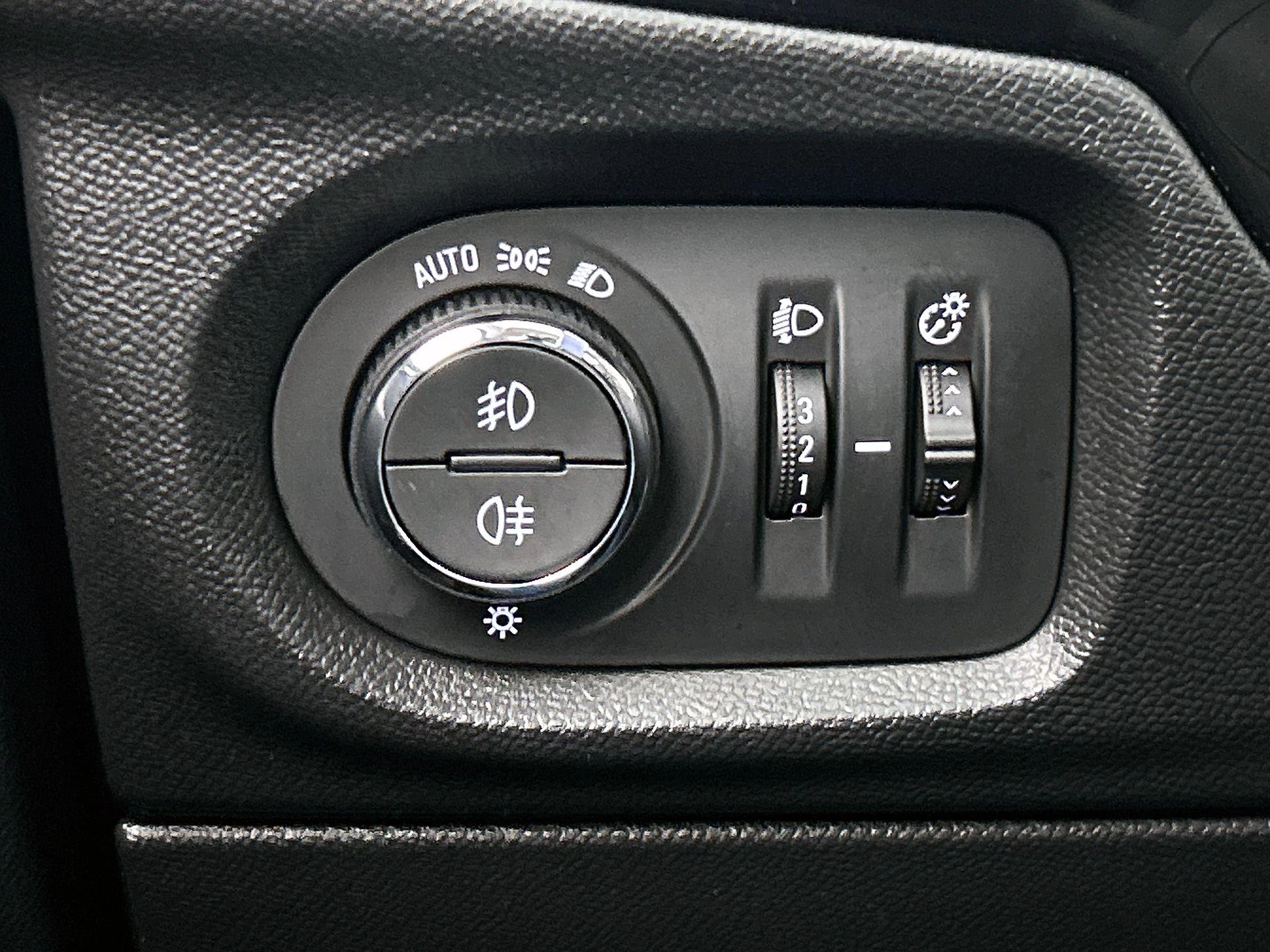 Opel-Corsa-image-17