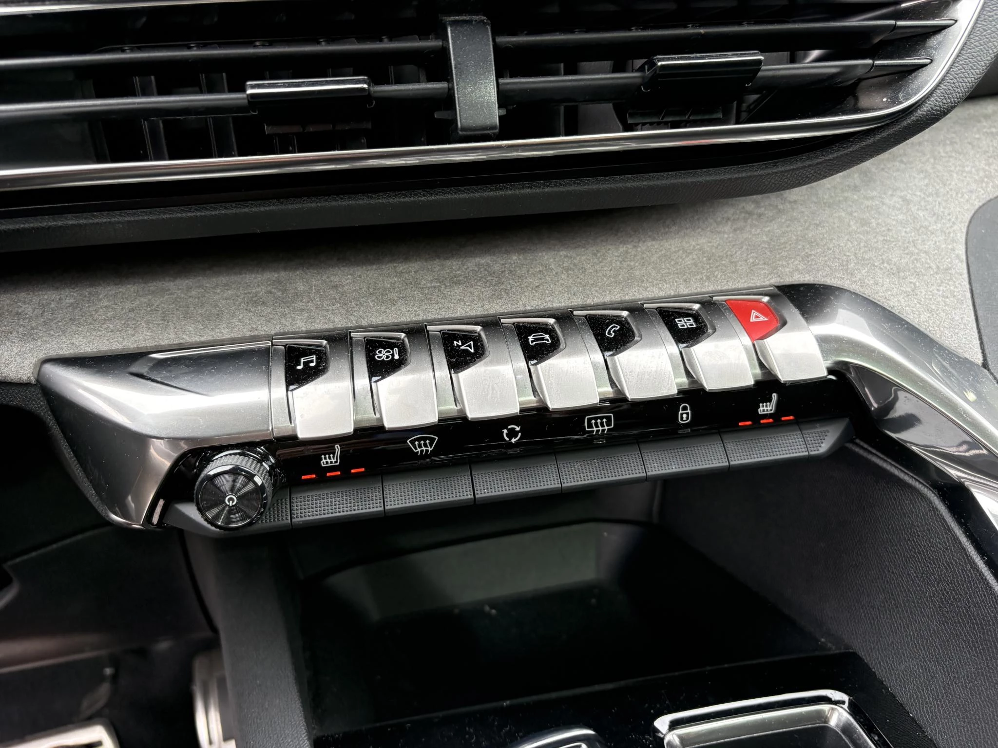 Peugeot-5008-image-15