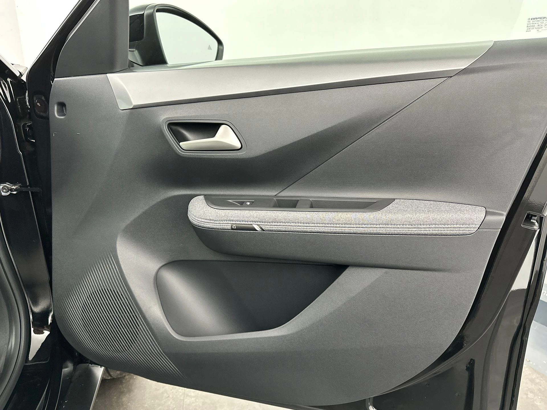 Opel-Frontera-image-27