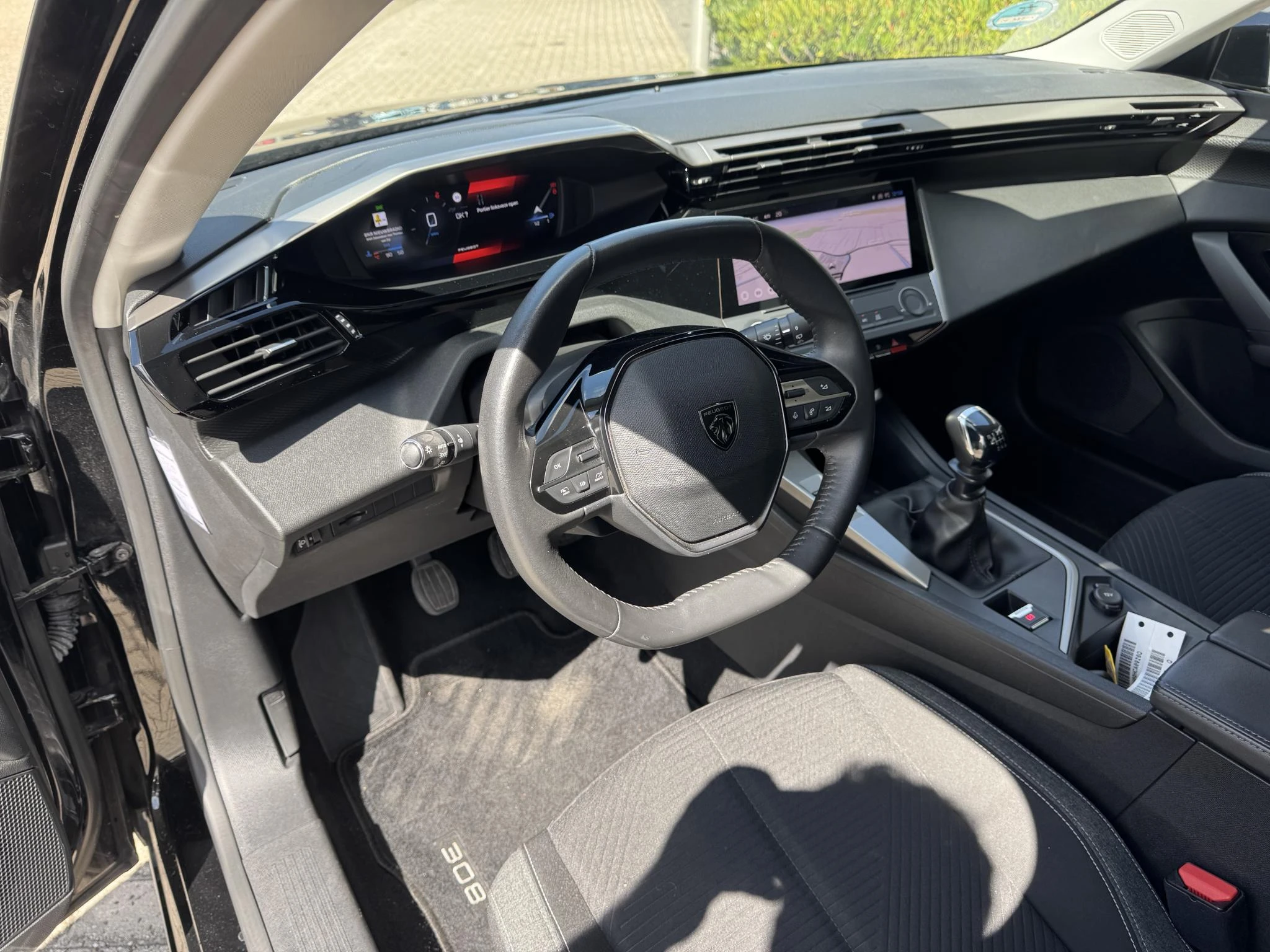 Peugeot-308-image-10