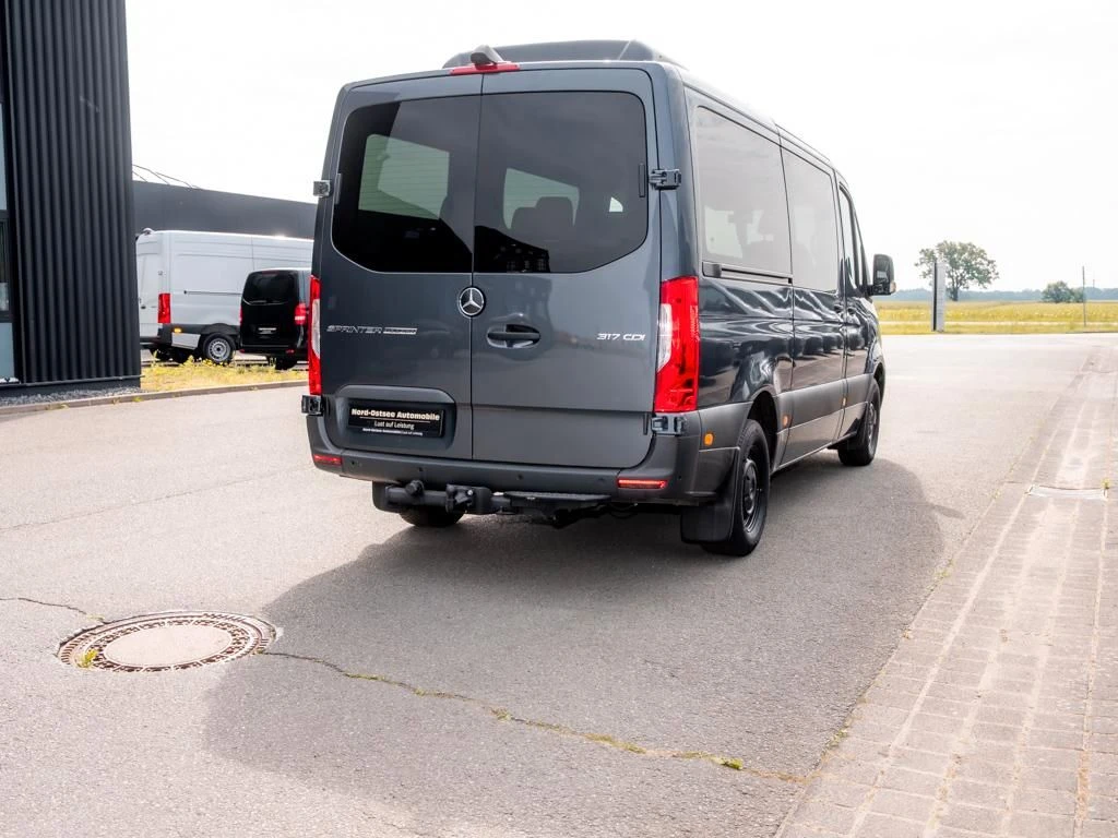 Mercedes-Benz-Sprinter 317-image-4