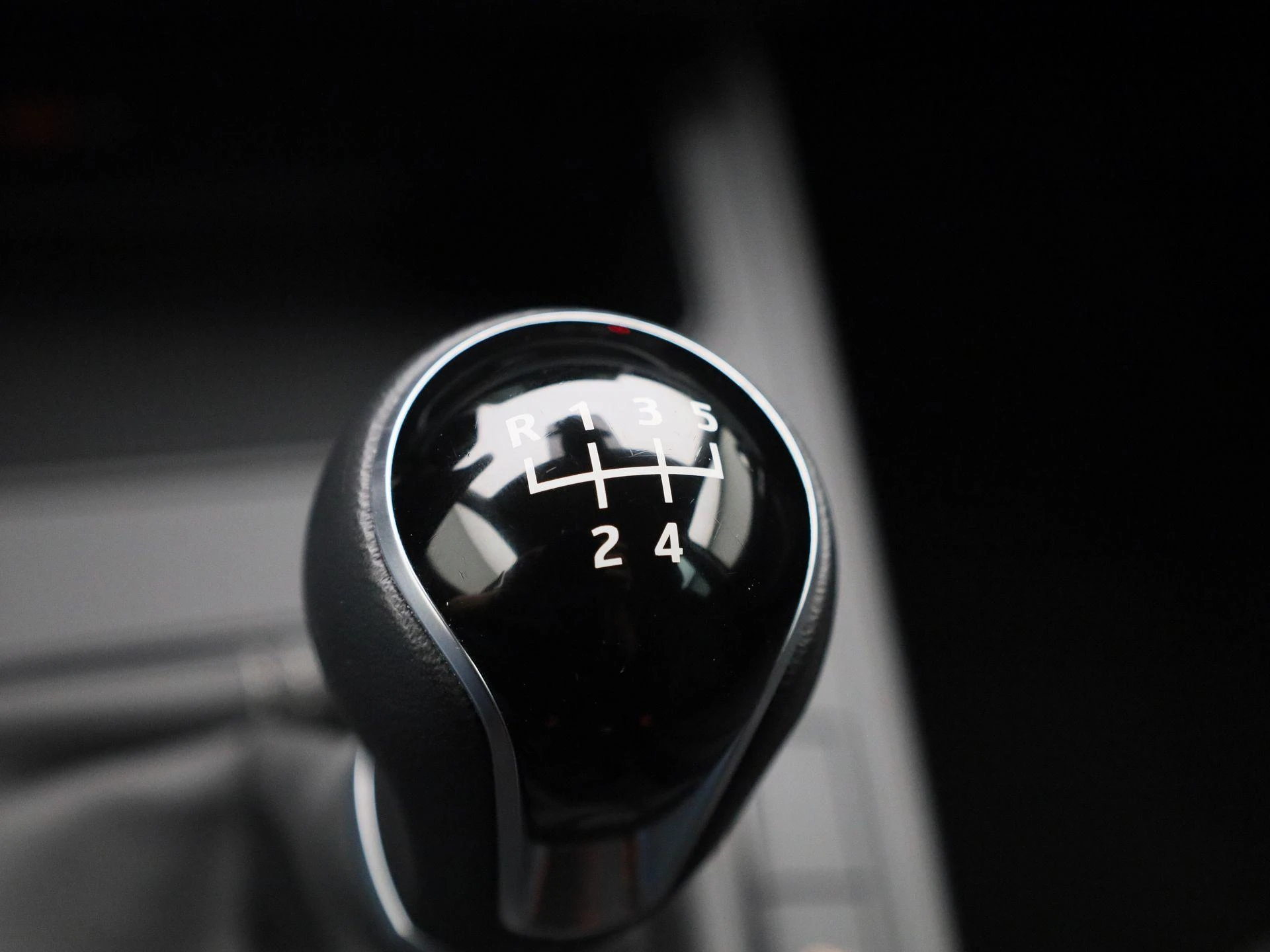 SEAT-Ibiza-image-23