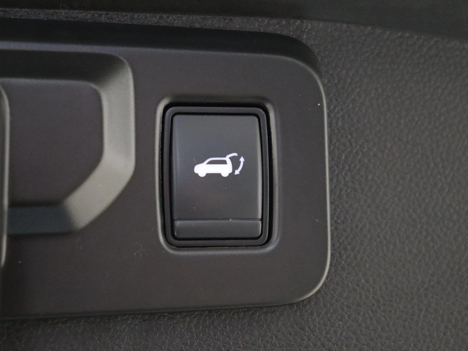 Renault Austral 1.2 E-Tech full hybrid 200 iconic esprit Alpine