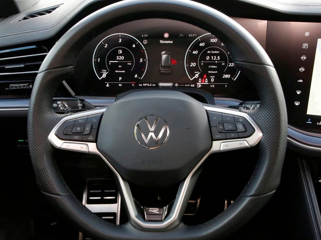Volkswagen-Touareg-image-14