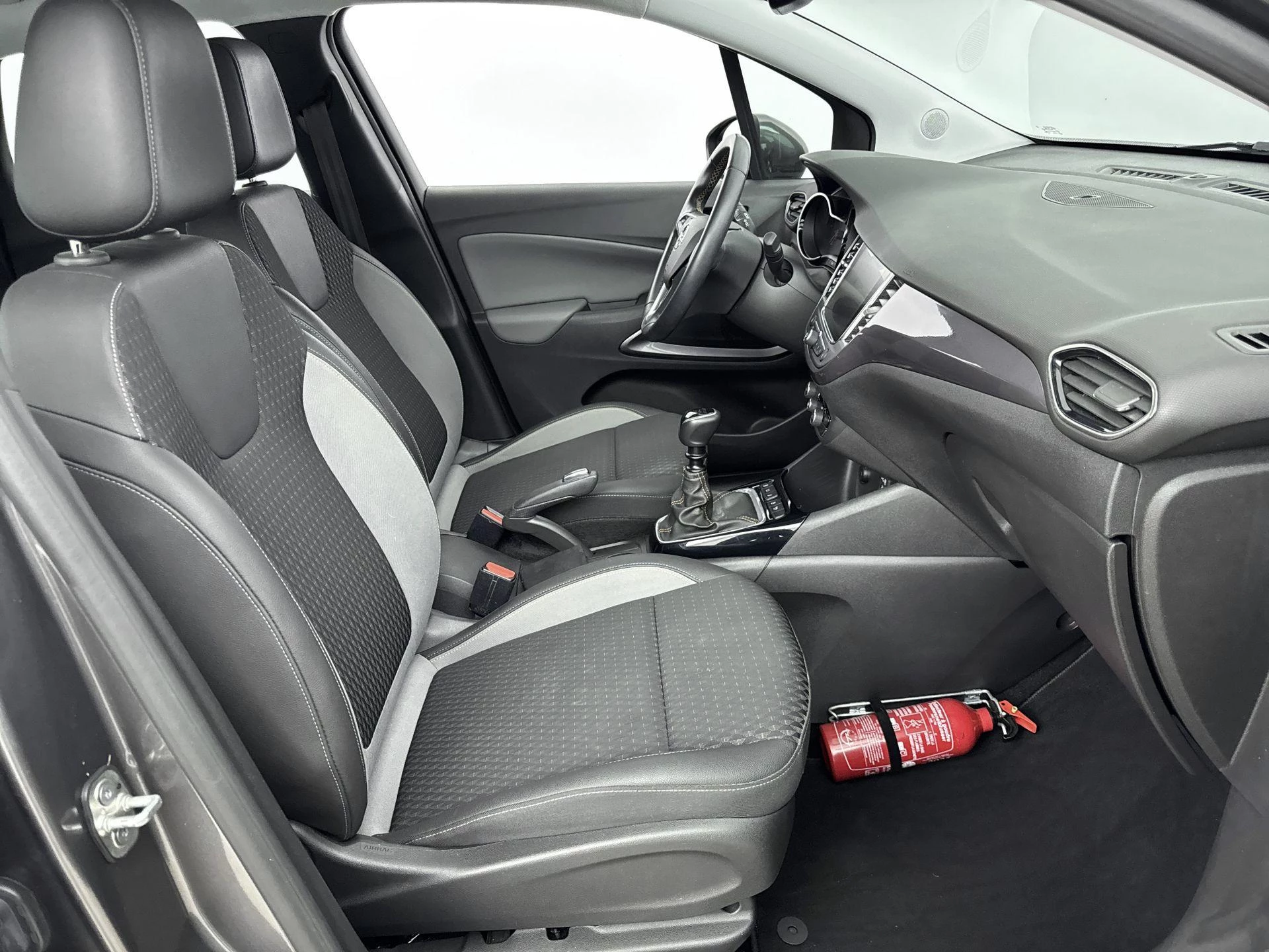 Opel-Crossland X-image-30