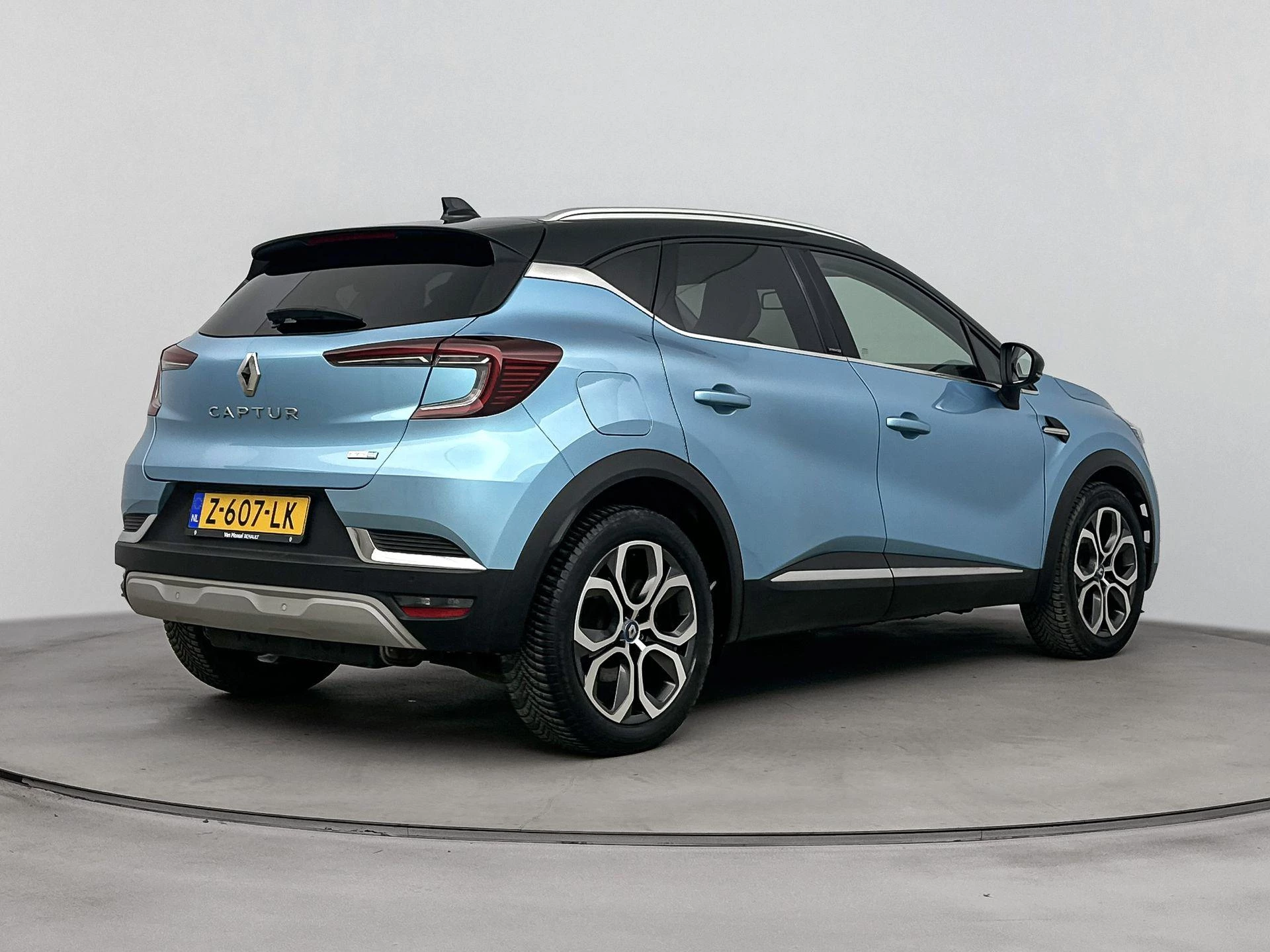 Renault-Captur-image-3