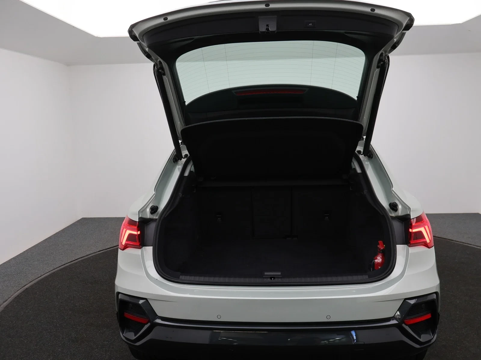 Audi Q3 Sportback Audi Q3 Sportback Business Edition 35TDI 150PK *AUTOMAAT*CRUISE CONTROL*VIRTUAL COCKPIT*APP-CONNECT*...*