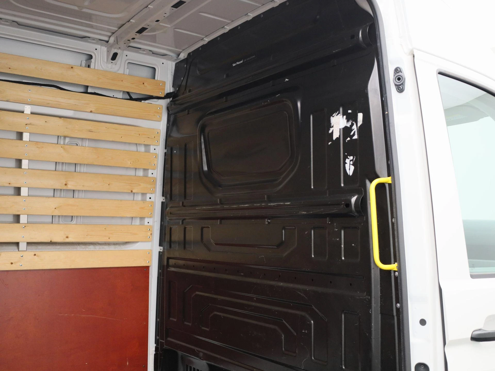 Volkswagen Crafter 2.0 TDI L3H3 Highline 140PK