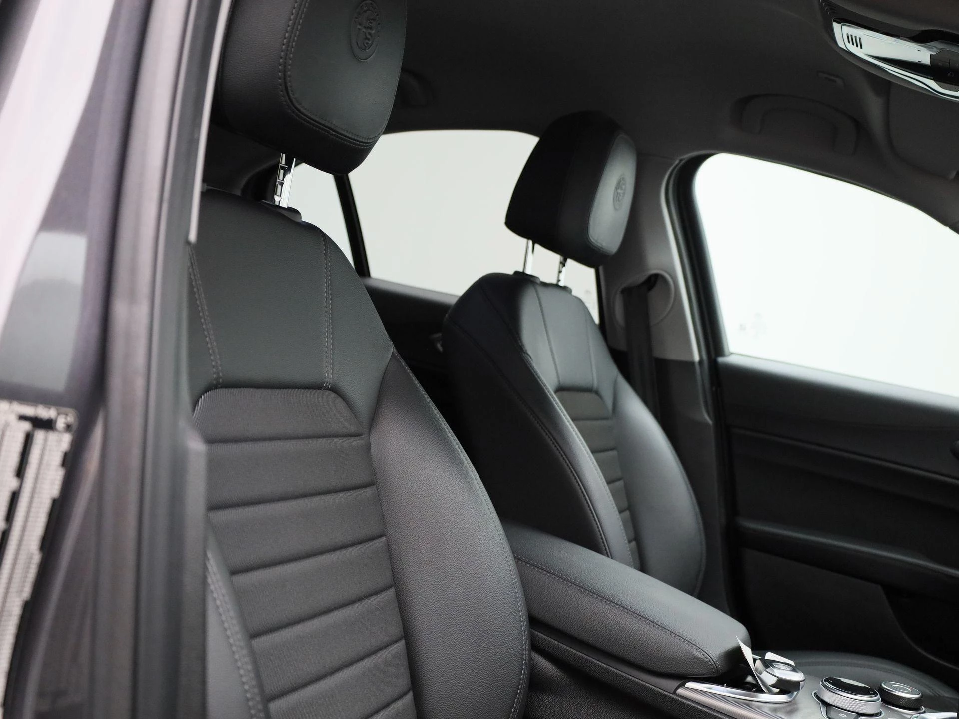 Alfa Romeo Giulia 2.0 TB 200 Sprint AUTO
