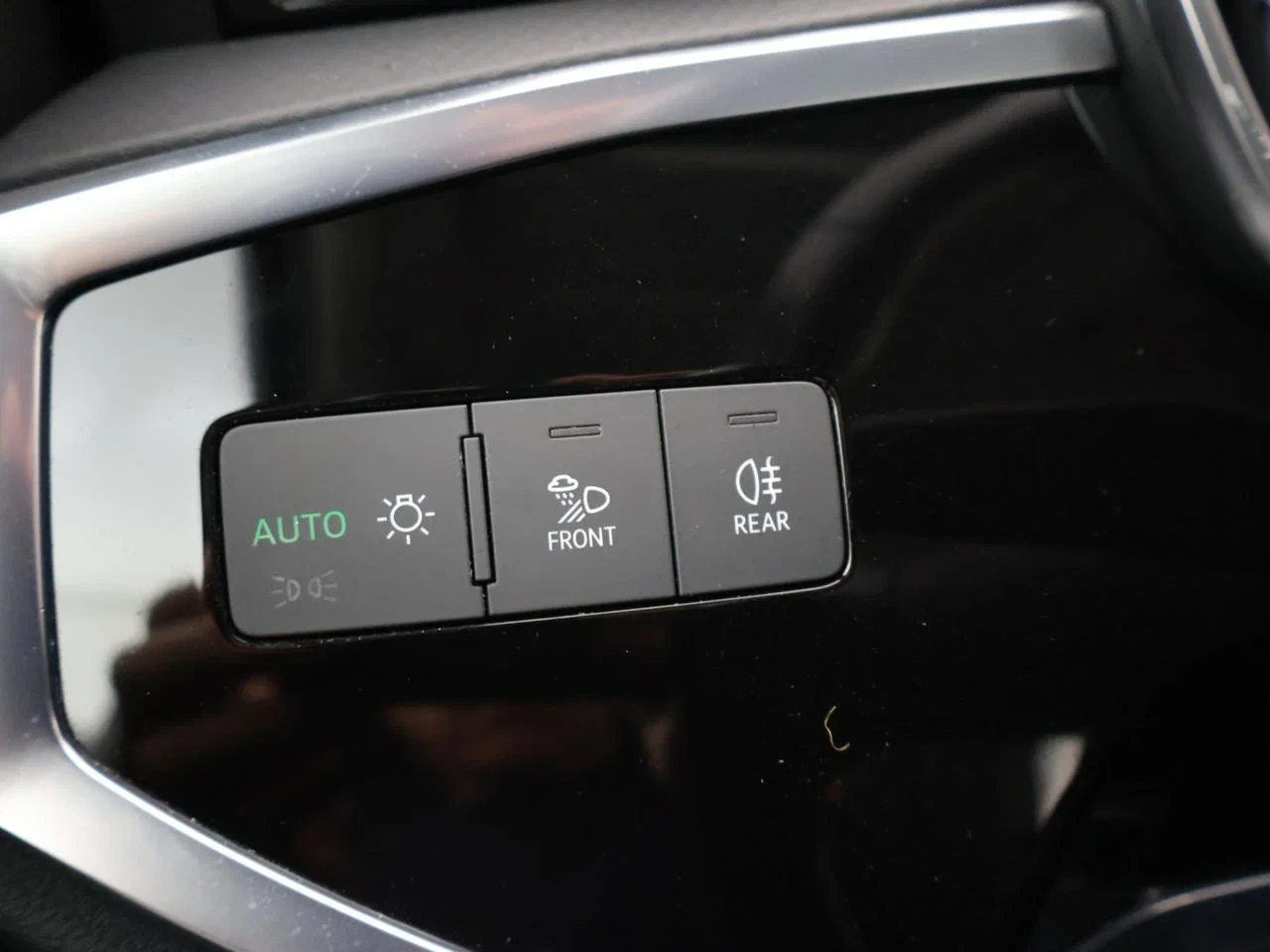 Audi-Q3-image-10