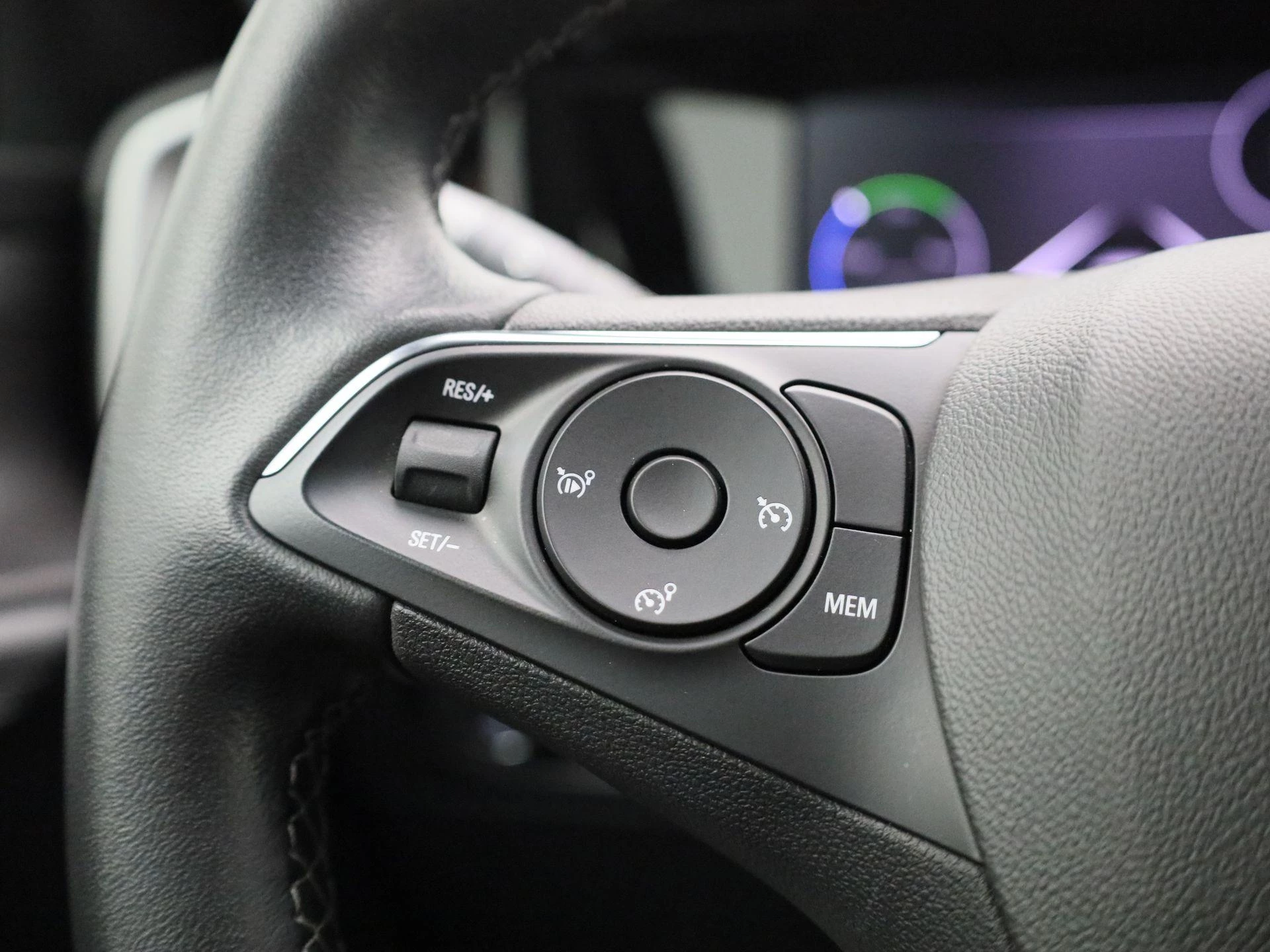 Opel-Mokka-e-image-17