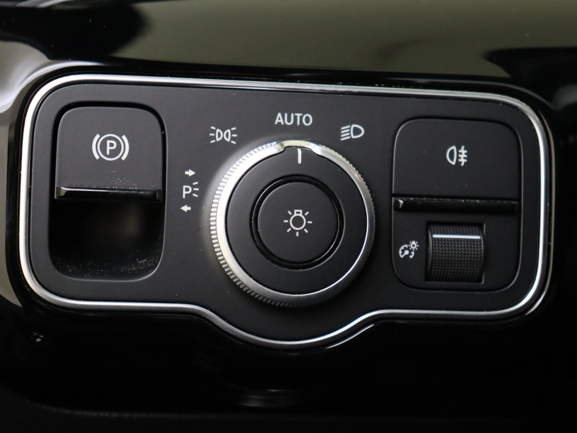 Mercedes-Benz-A-Klasse-image-24