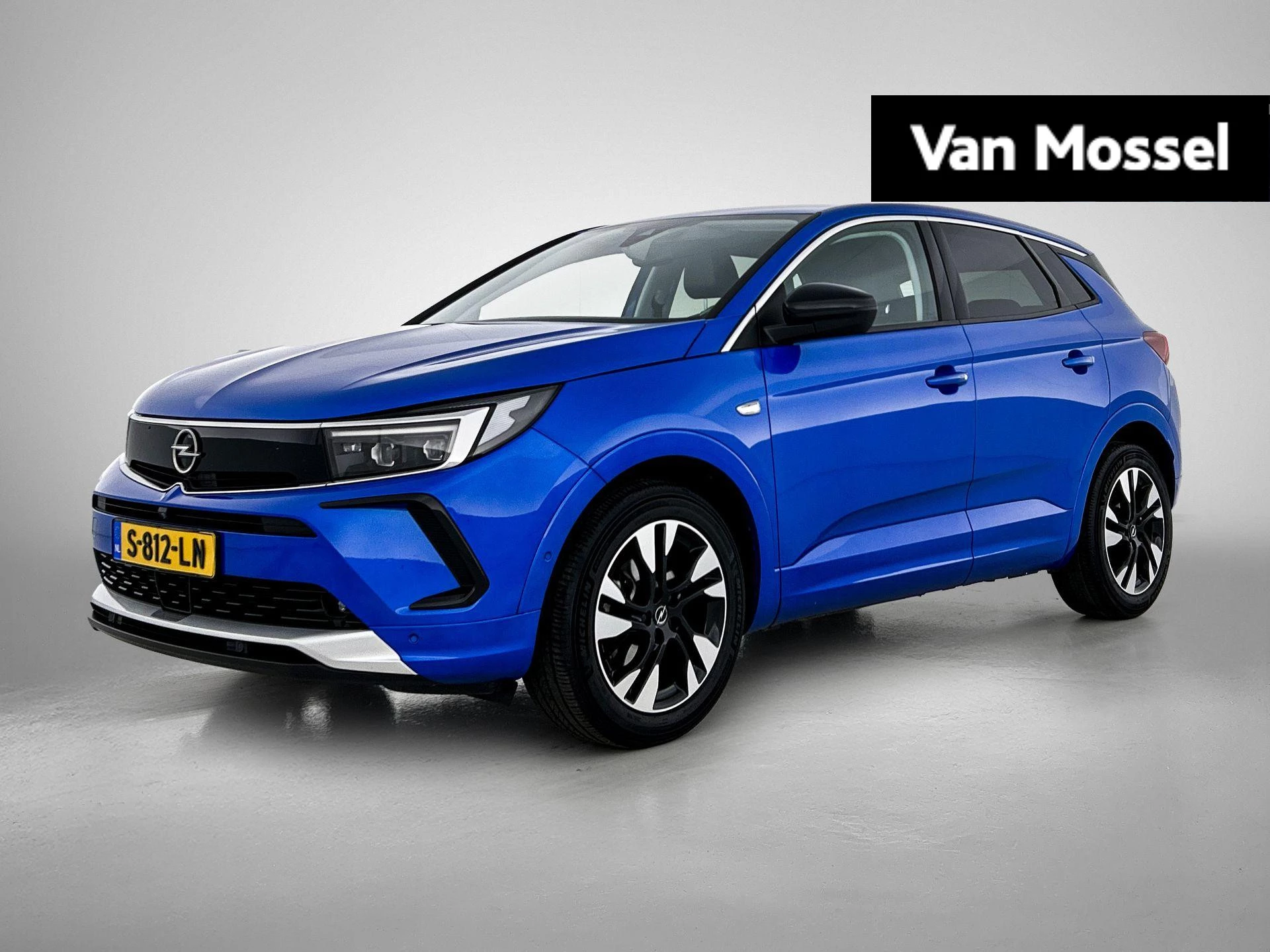 Opel-Grandland-image-0