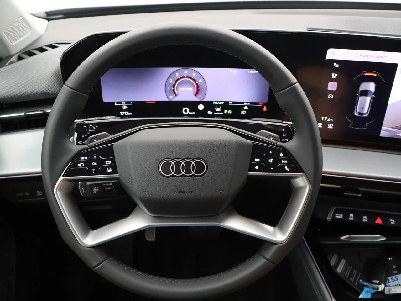 Audi-Q3-image-11