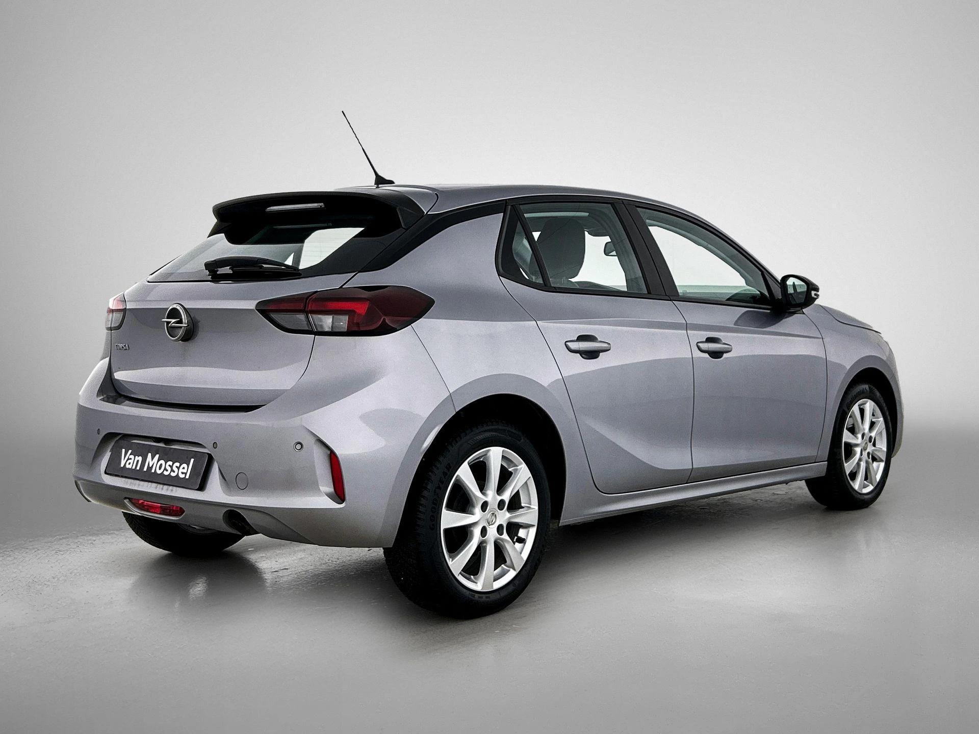 Opel-Corsa-image-3